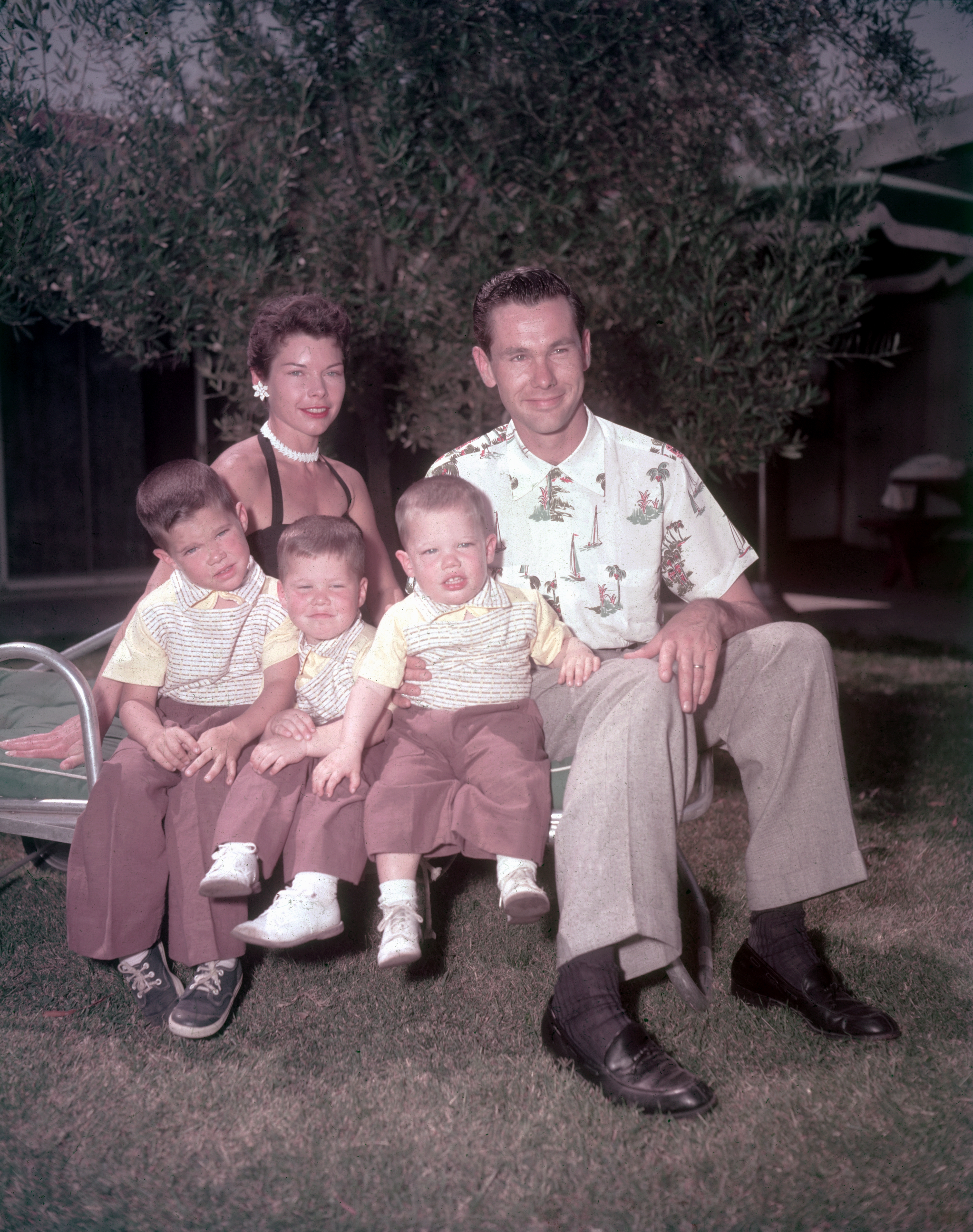 Johnny Carson and his ex-wife, Jody Wolcott, and their three sons, Christopher, Richard, and Cory, in their home in Encino, California. | Source: Getty Images