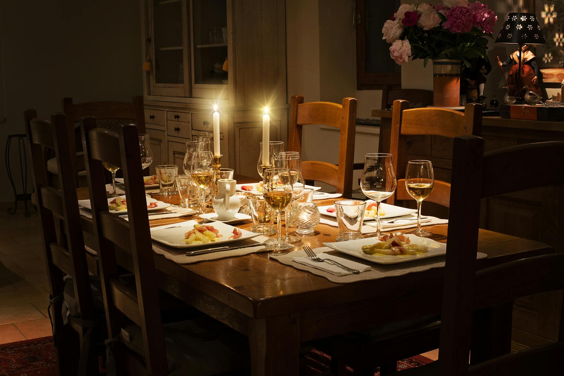 Table set with dinner | Source: Pexels