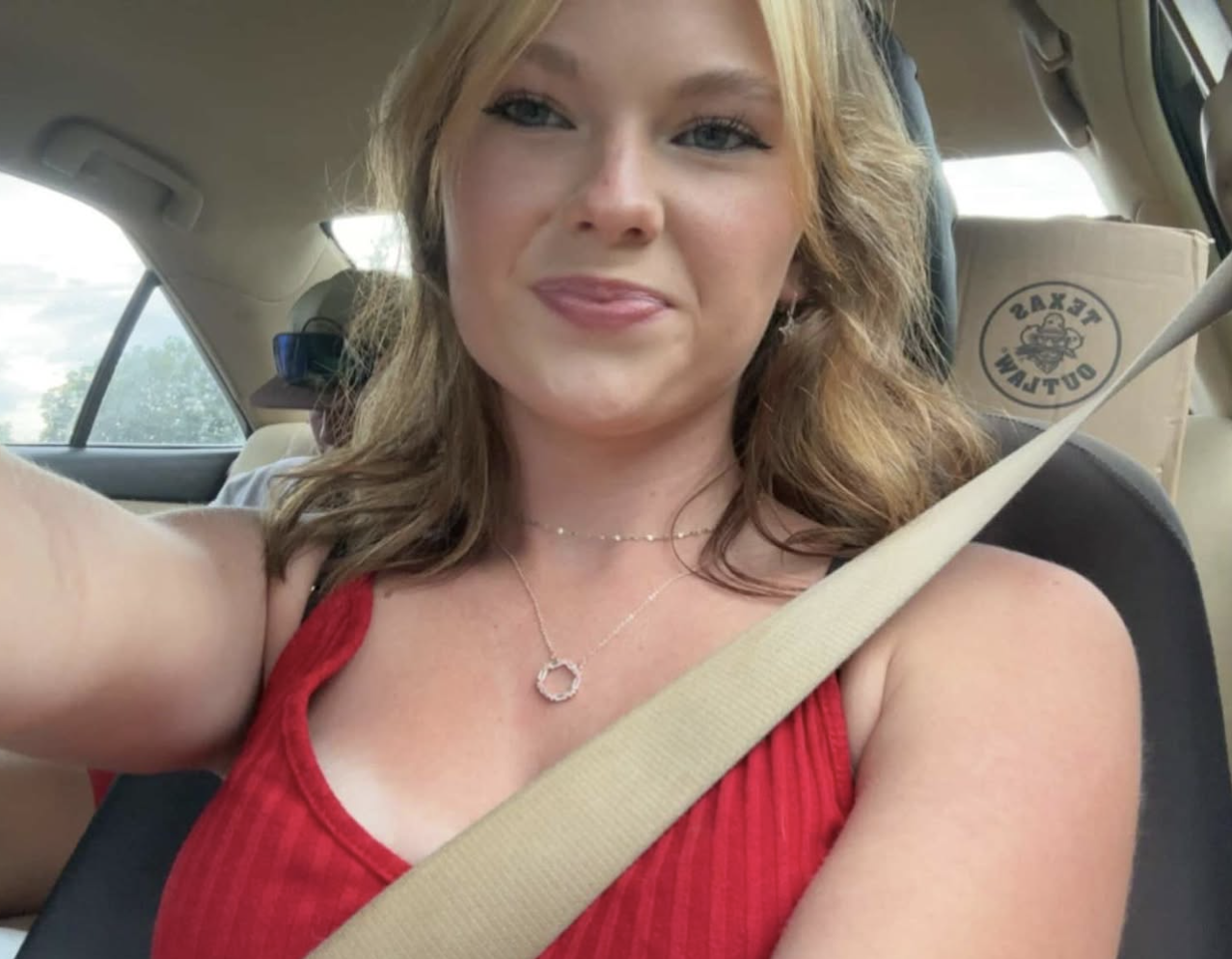 A selfie of Anna Kepner posted on her Instagram dated July 7, 2024. | Source: Instagram/anna.kepner16