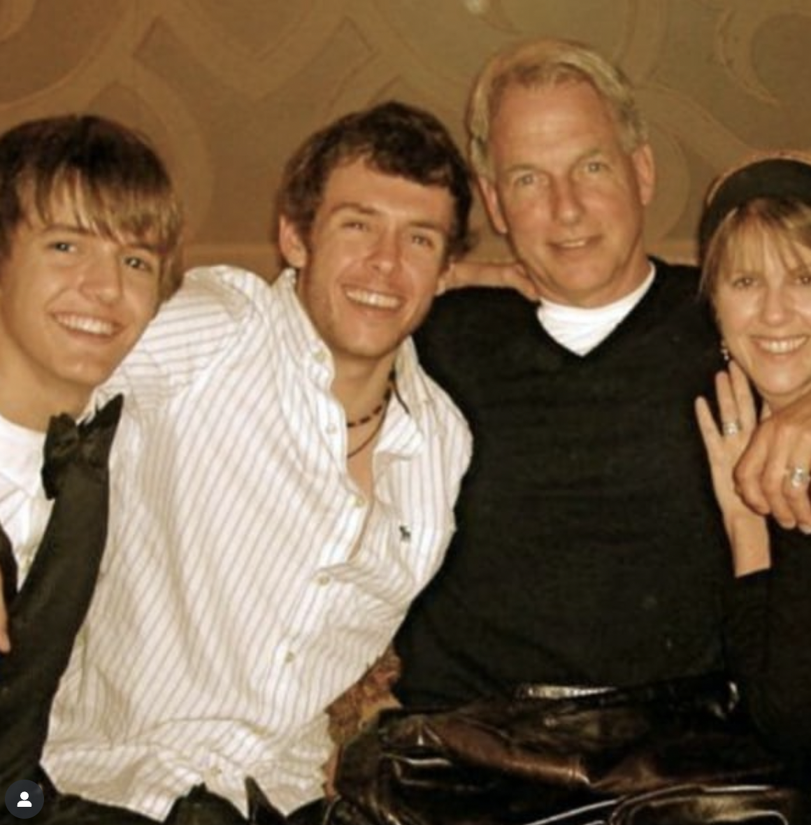 Mark Harmon and his family from a post dated March 19, 2022. | Source: Instagram/herrmann_gibbs_
