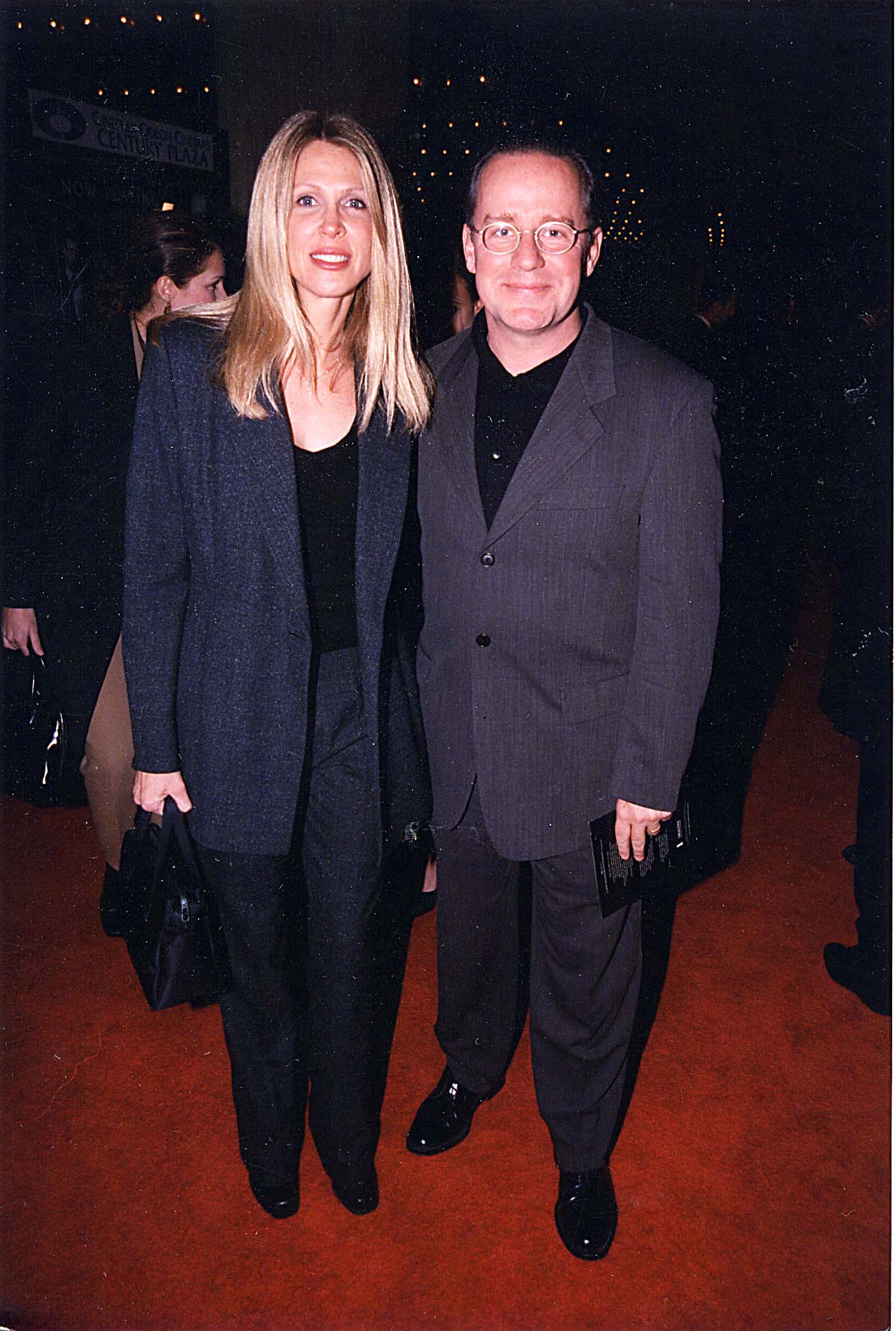 Phil Hartman & his wife Brynn are pictured at an HBO event in 1998 | Source: Getty Images