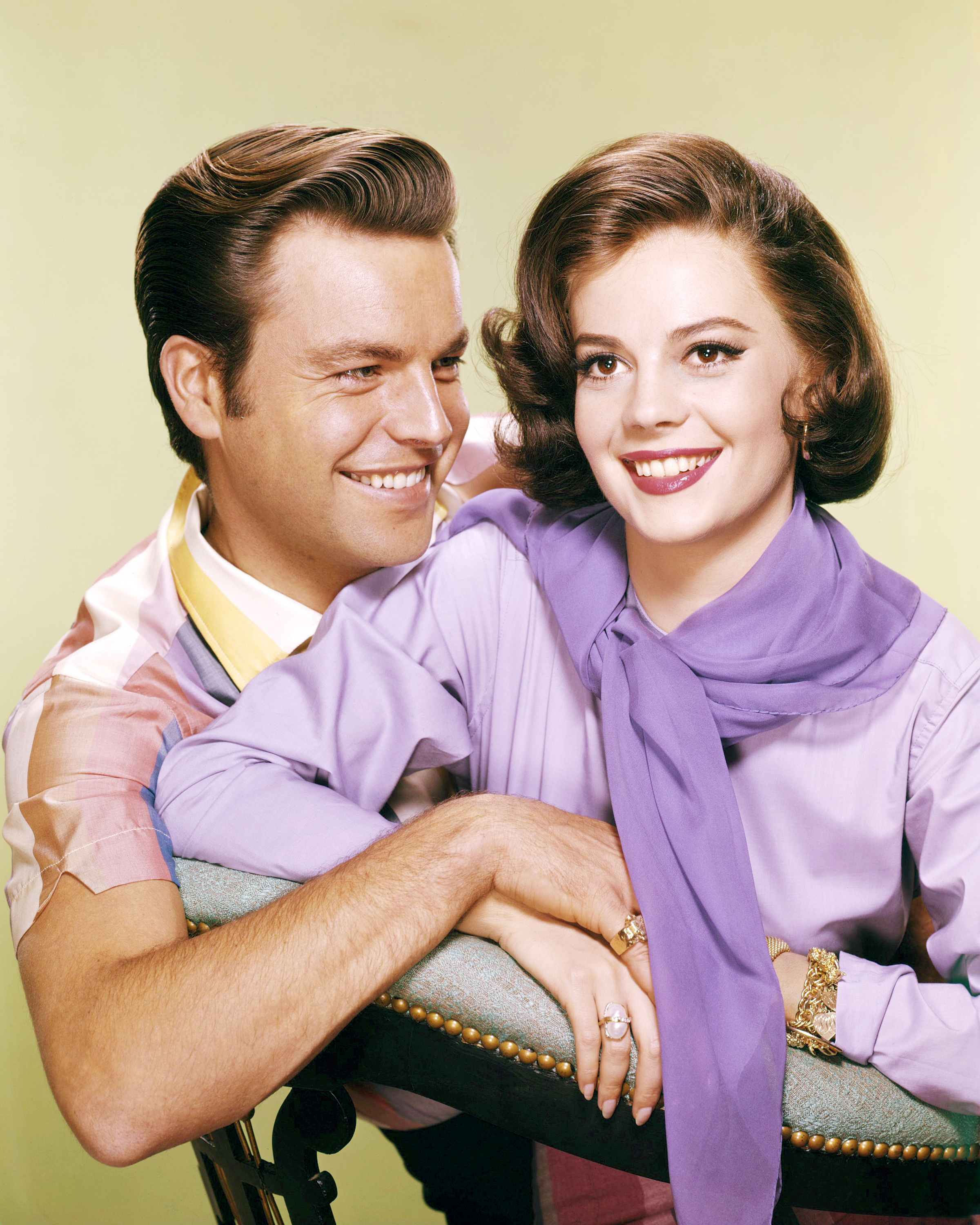 Robert Wagner and Natalie Wood photographed in 1956 | Source: Getty Images