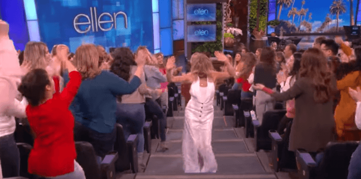 Goldie Hawn and Kate Hudson on The Ellen Show. | Photo: YouTube/ TheEllenShow