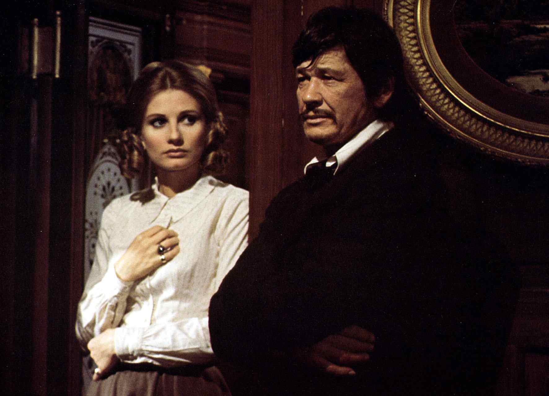 Jill Ireland, and Charles Bronson in Winter, circa 1975 | Source: Getty Images