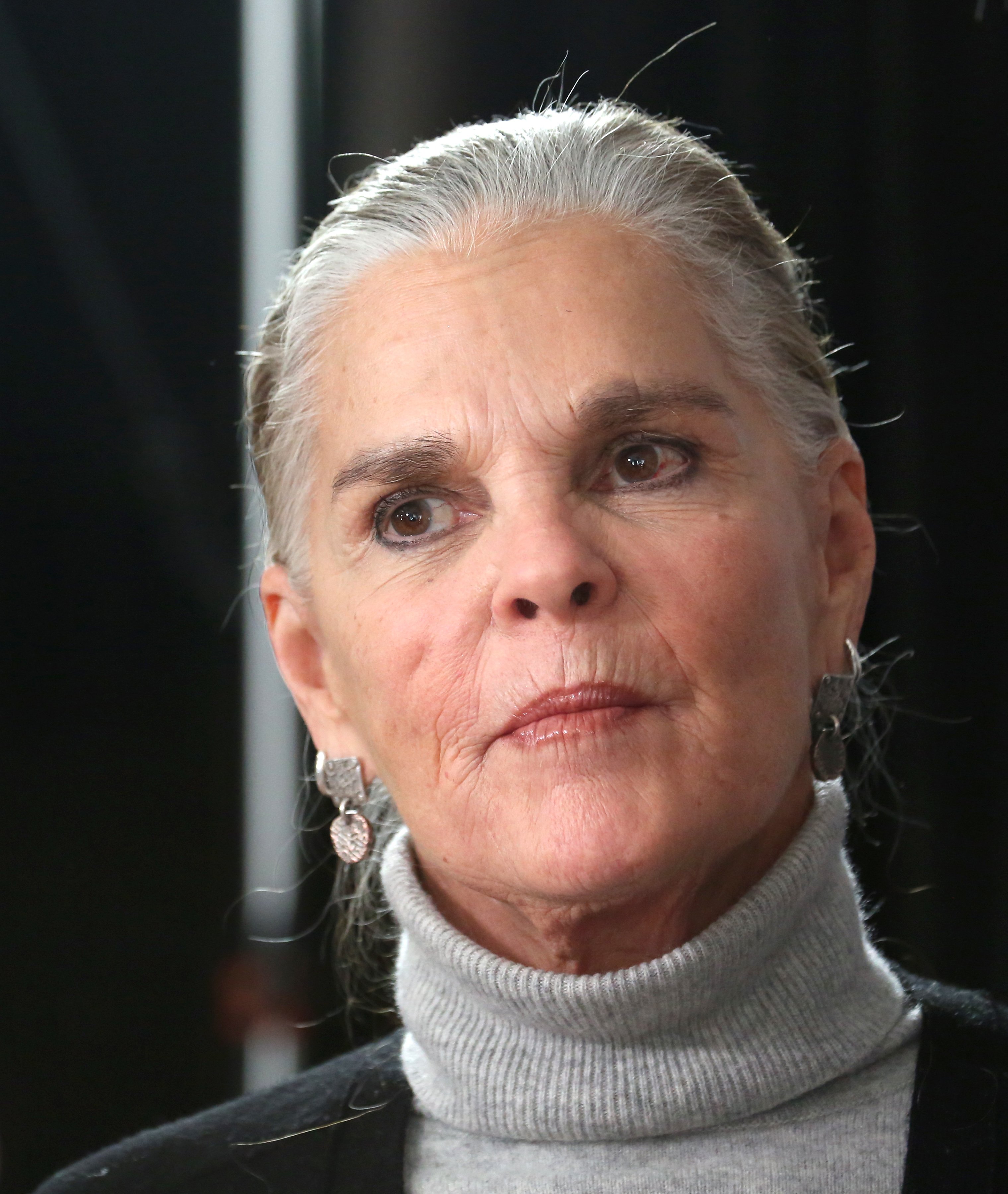 Ali MacGraw attending a photo call for touring production of "Love Letters" at The Shelter Studios Penthouse on February 24, 2015 in New York City. | Source: Getty Images