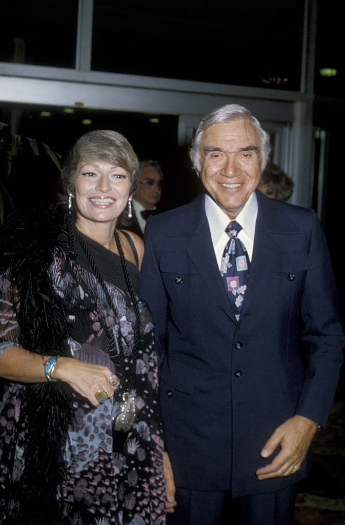  Lorne Greene and wife Nancy Deale attend 16th Annual Humanitarian Awards Dinner on September 17, 1979 | Photo: Getty Images