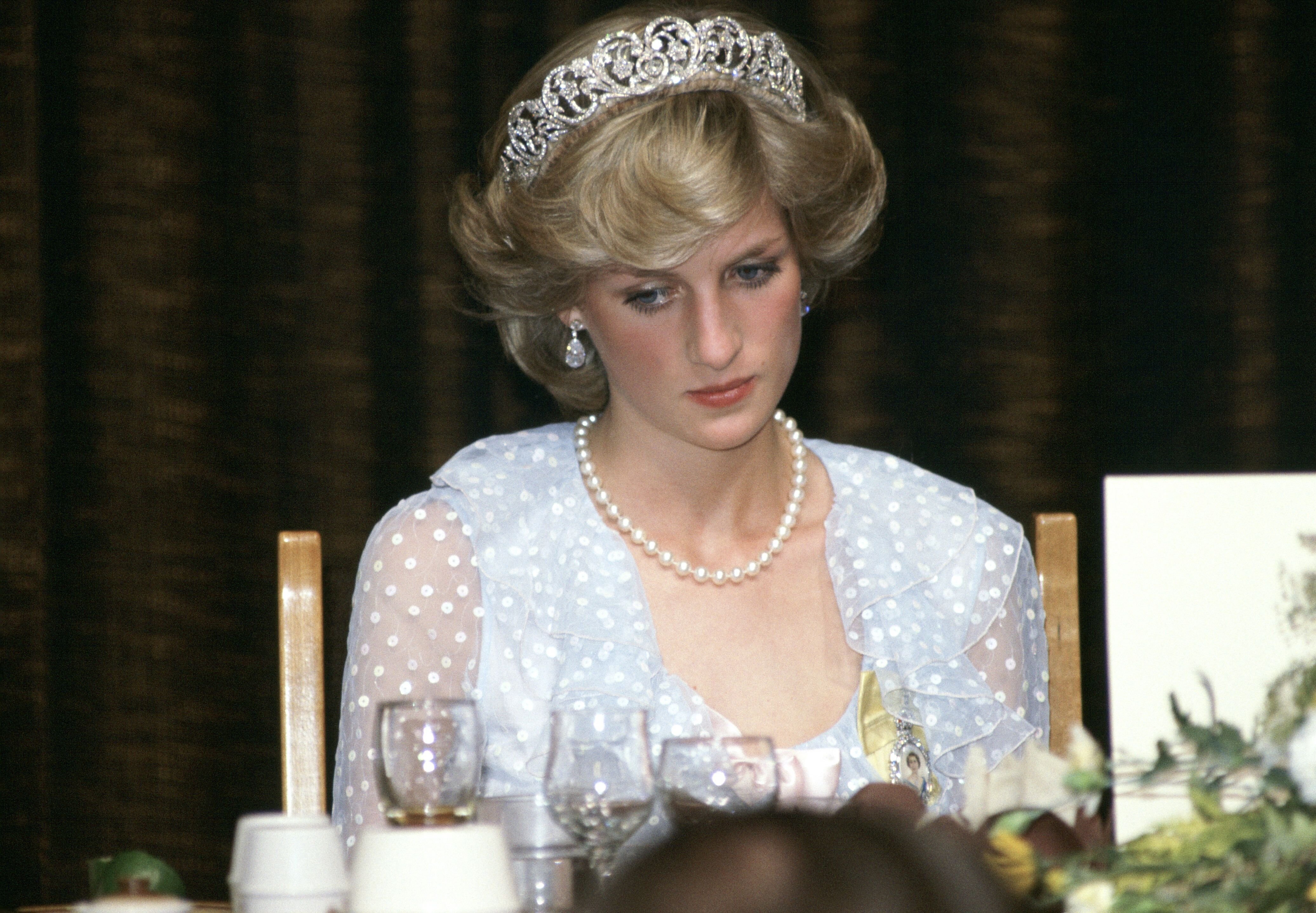Diana Princess of Wales at a banquet in New Zealand | Source: Getty Images