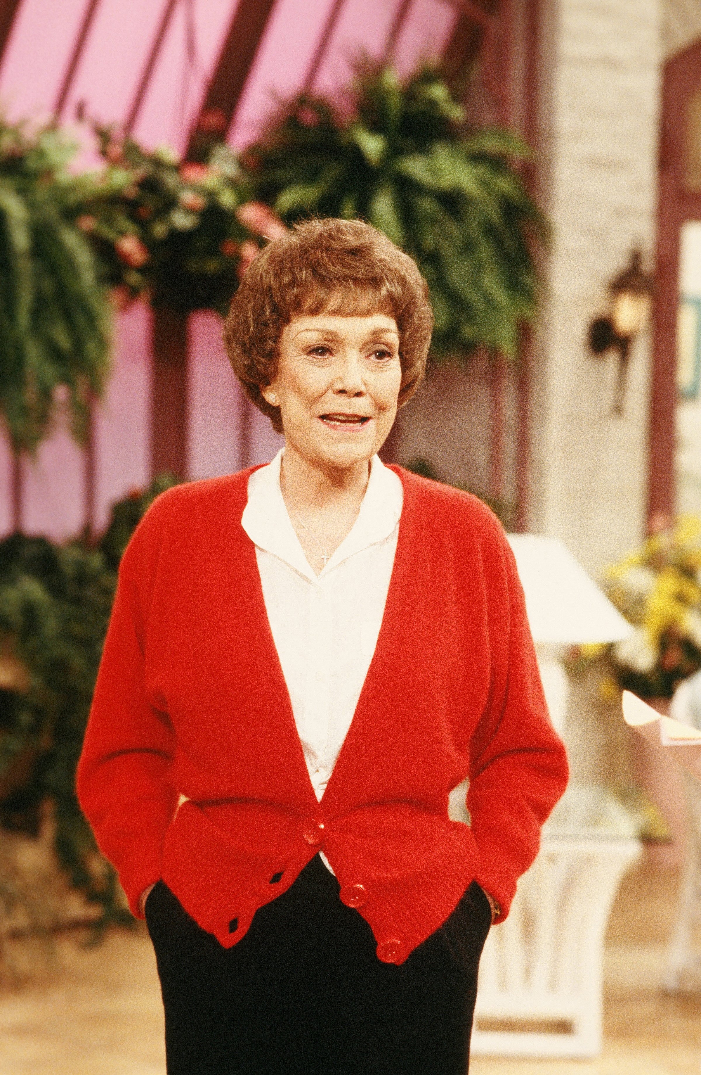 Academy Award-winning actress Jane Wyman, poses during the 1987 West Hollywood, California, taping of AM Los Angeles | Source: Getty Imgaes
