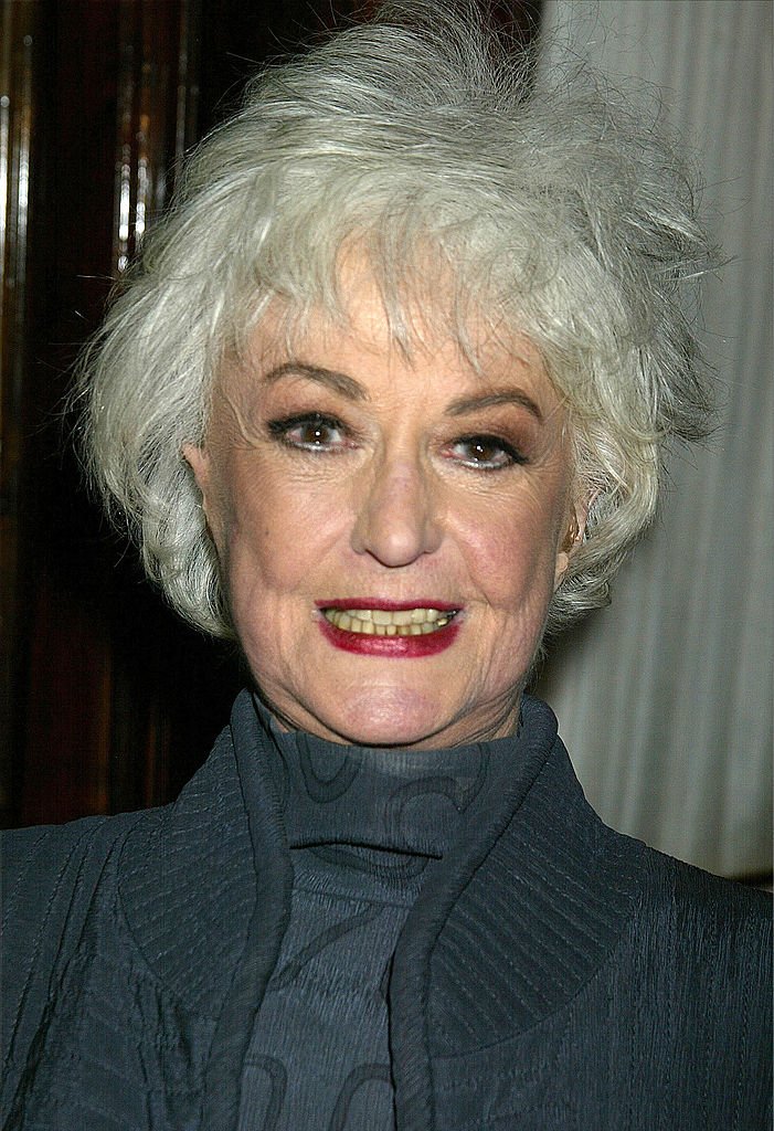Bea Arthur attends the after party for the opening of the play "Just Between Friends," January 29, 2002 at Sardis in New York City | Photo: Getty Images