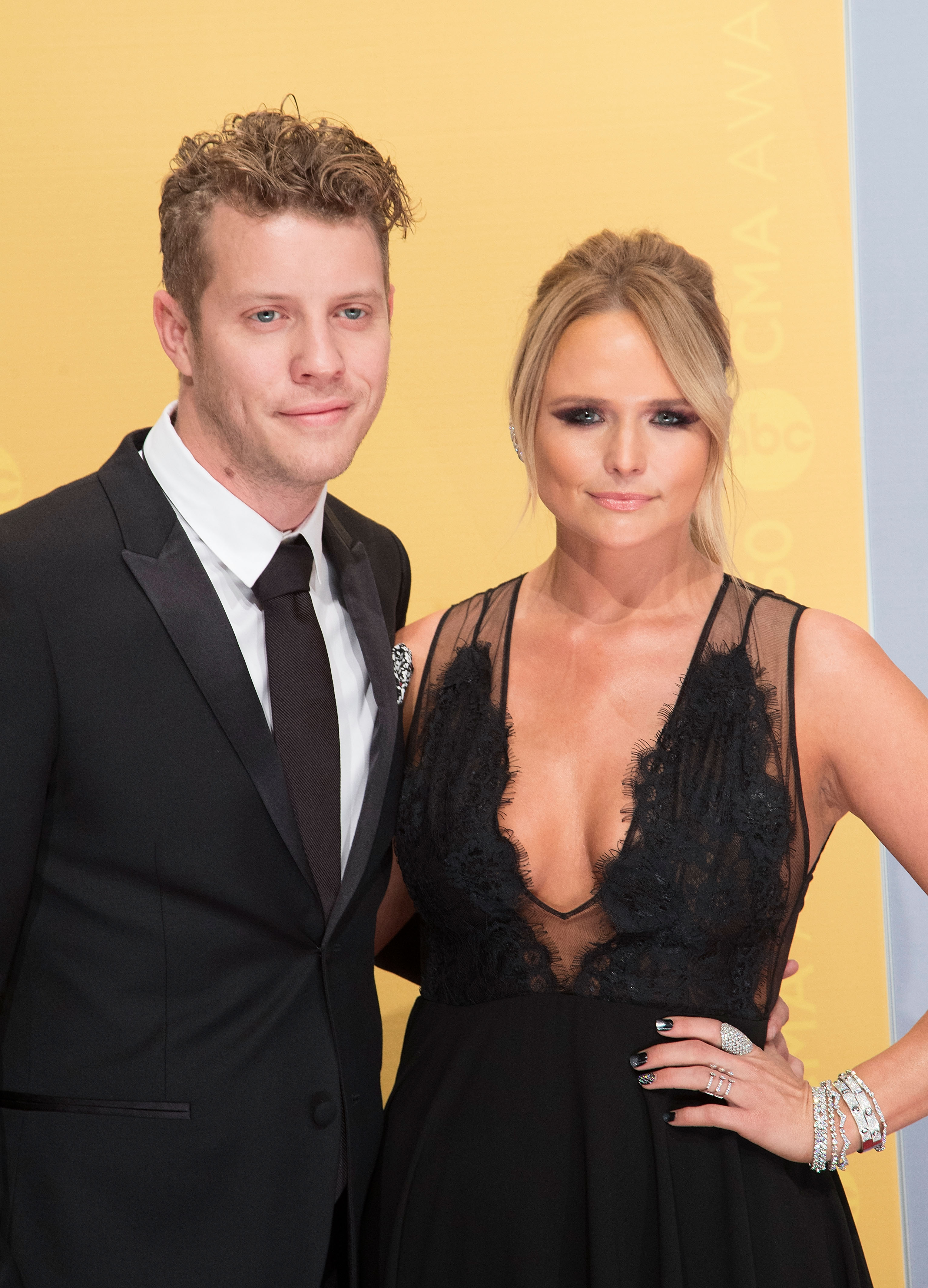 Singer-songwriter Anderson East and Miranda Lambert during the 50th annual CMA Awards at the Bridgestone Arena on November 2, 2016 in Nashville, Tennessee. | Source: Getty Images