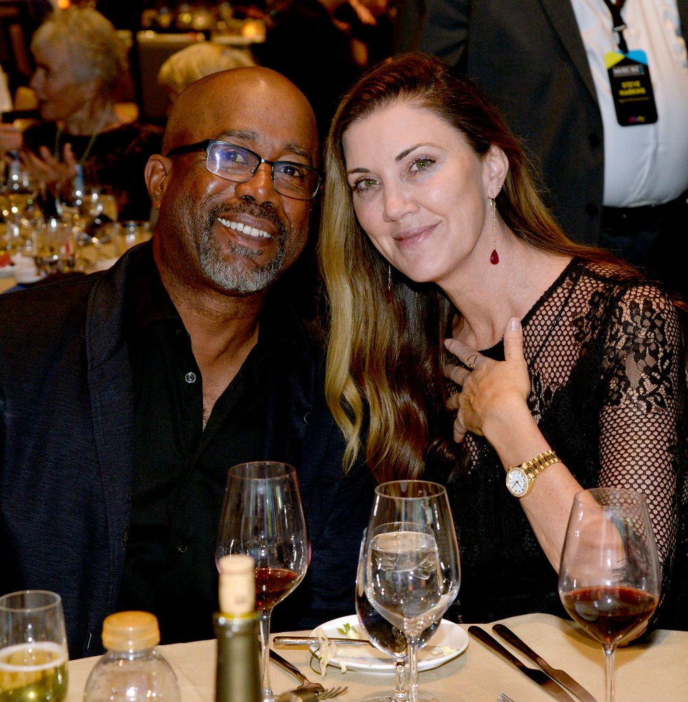 Darius Rucker and Beth Leonard at the Music Business Association Awards and Hall of Fame Dinner on May 07, 2019 | Photo: Getty Images