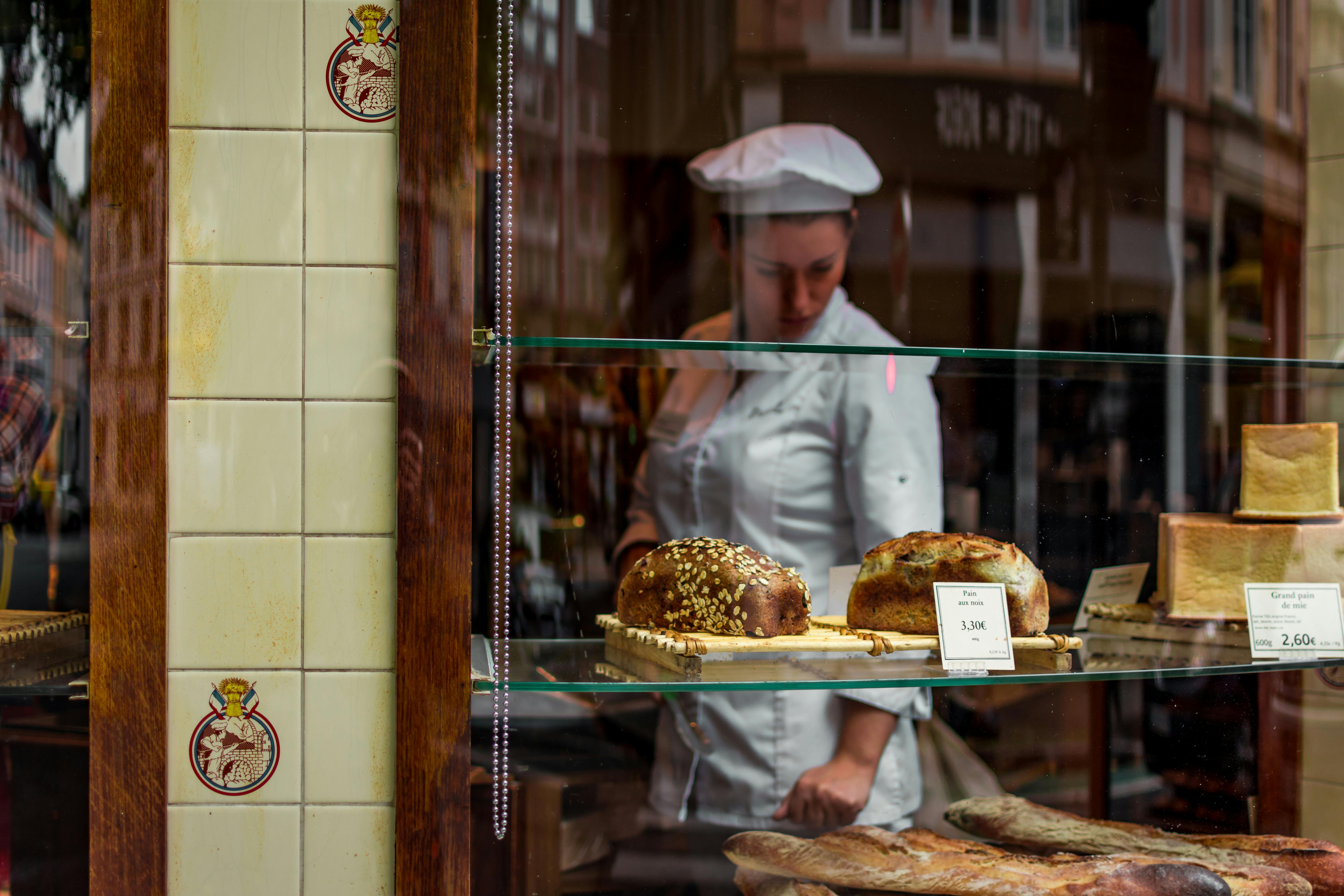 A chef pictured looking down | Source: Pexels