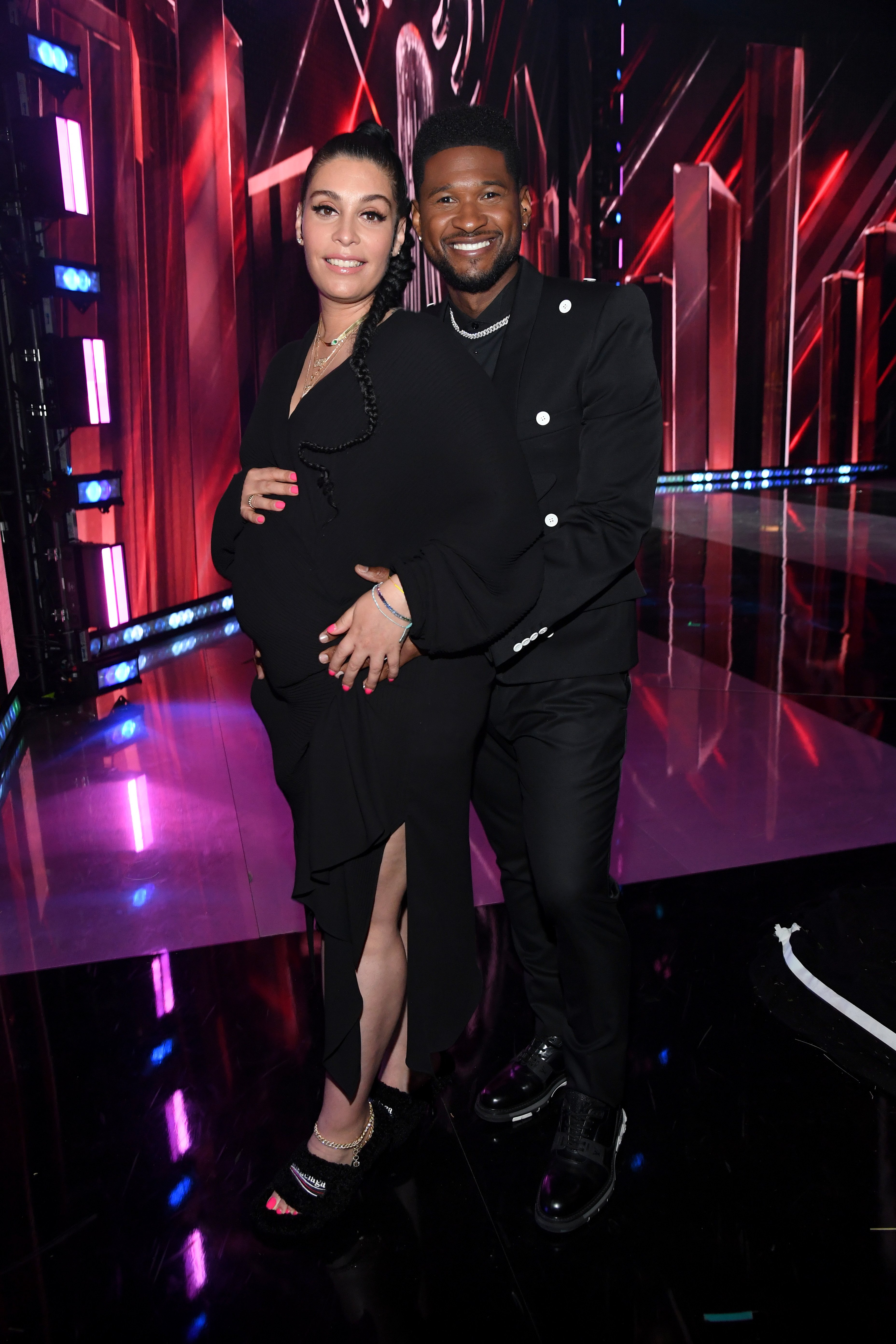 Jennifer Goicoechea and Usher attend the 2021 iHeartRadio Music Awards at The Dolby Theatre in Los Angeles, California on May 27, 2021. | Photo: Getty Images