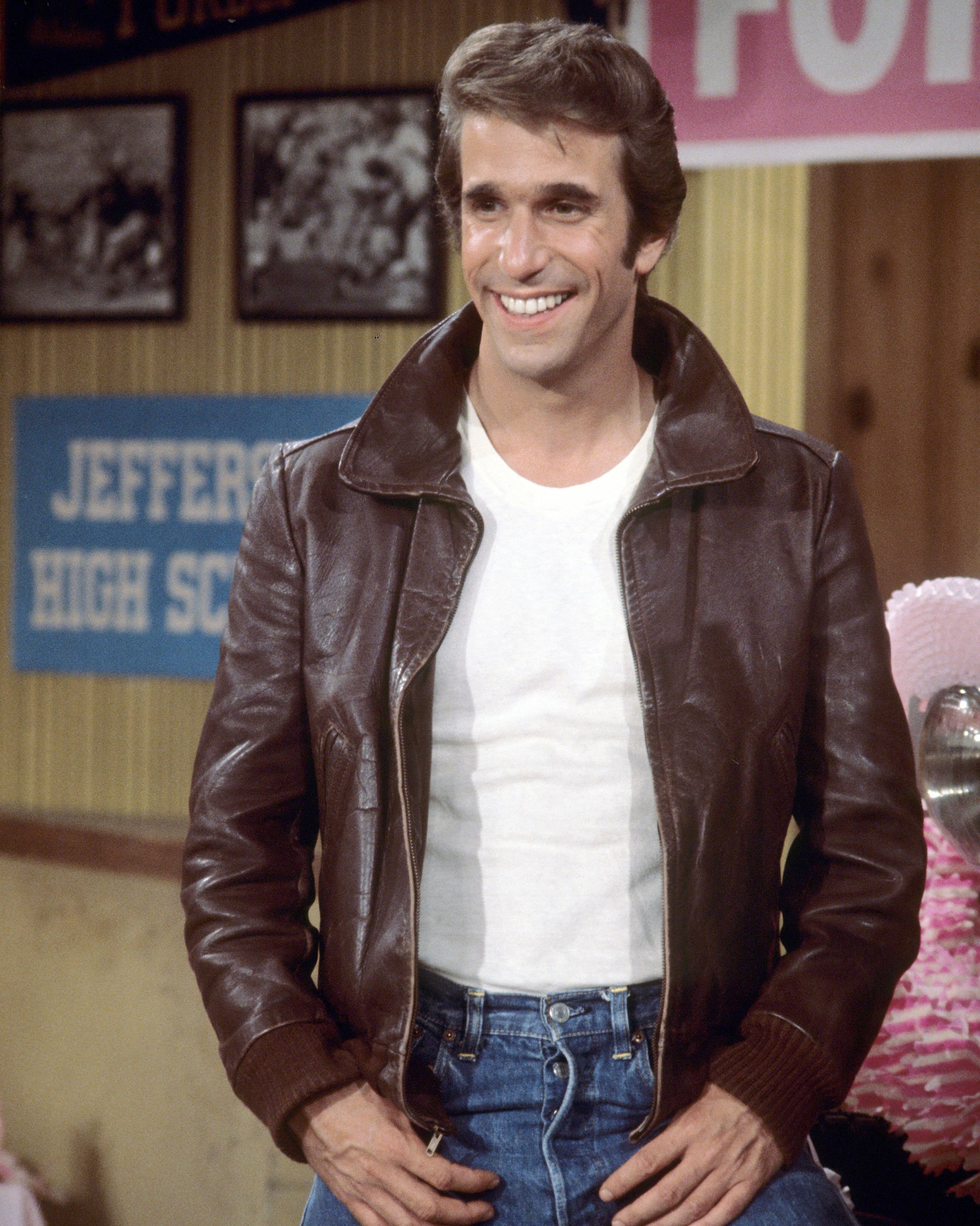 Henry Winkler on the set of "Happy Days" circa 1977 | Source: Getty Images