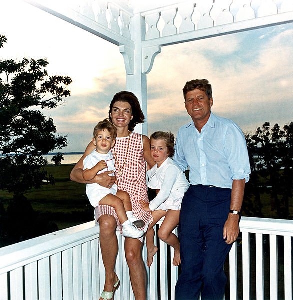 Familia Kennedy. | Foto: Wikipedia. Familia Kennedy. | Foto: Wikipedia.