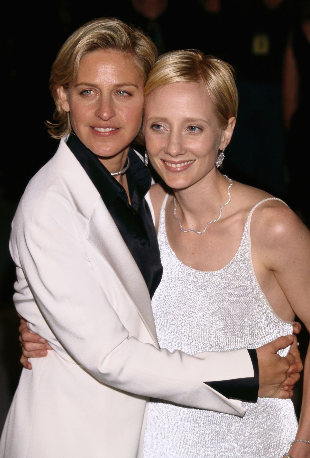 Ellen DeGeneres and Anne Heche at the 71st Annual Academy Awards - Elton John AIDS Foundation Party, 1999 | Photo: Getty Images