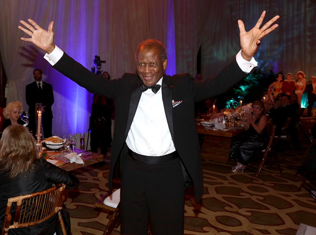 Actor Sidney Poitier attends the Brigitte and Bobby Sherman Children's Foundation's 6th Annual Christmas Gala and Fundraiser at Montage Beverly Hills on December 19, 2015 | Photo: Getty Images