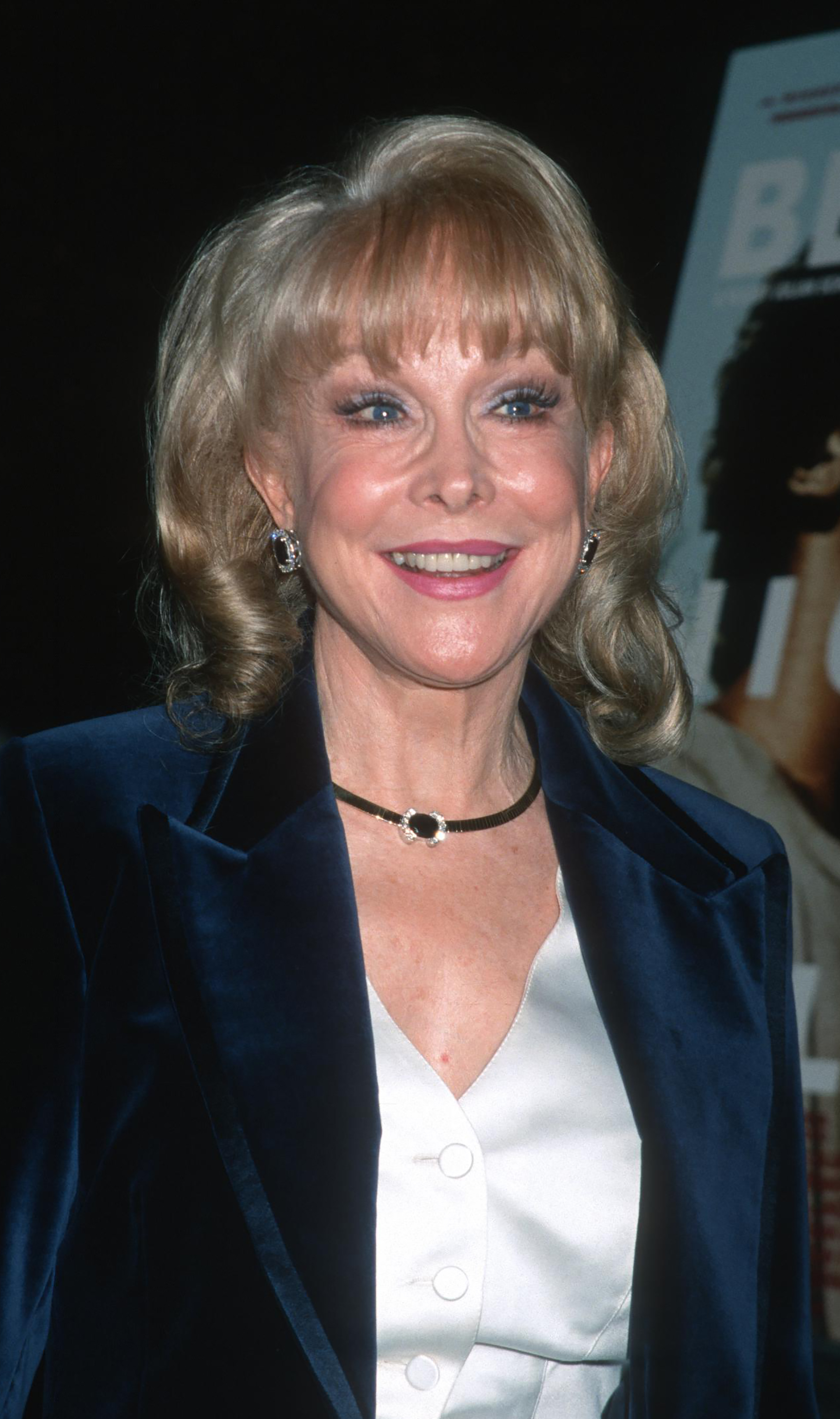 Barbara Eden attends the 'Before Night Falls' premiere at the Director's Guild Theater, West Hollywood, California, December 8, 2000 | Source: Getty Images