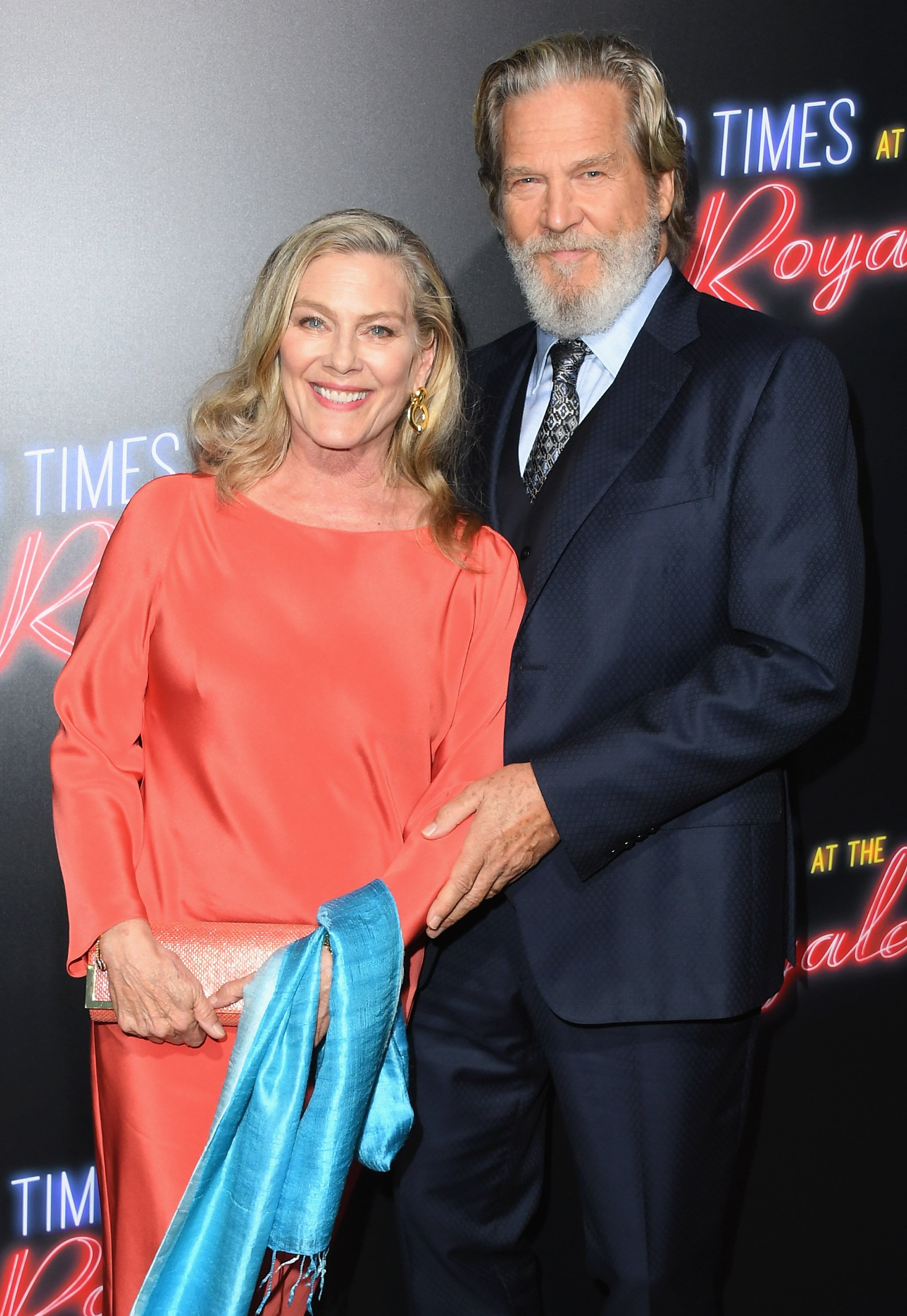 Susan Geston and Jeff Bridges attend the premiere of 20th Century FOX's "Bad Times At The El Royale" at TCL Chinese Theatre on September 22, 2018 in Hollywood, California. | Source: Getty Images