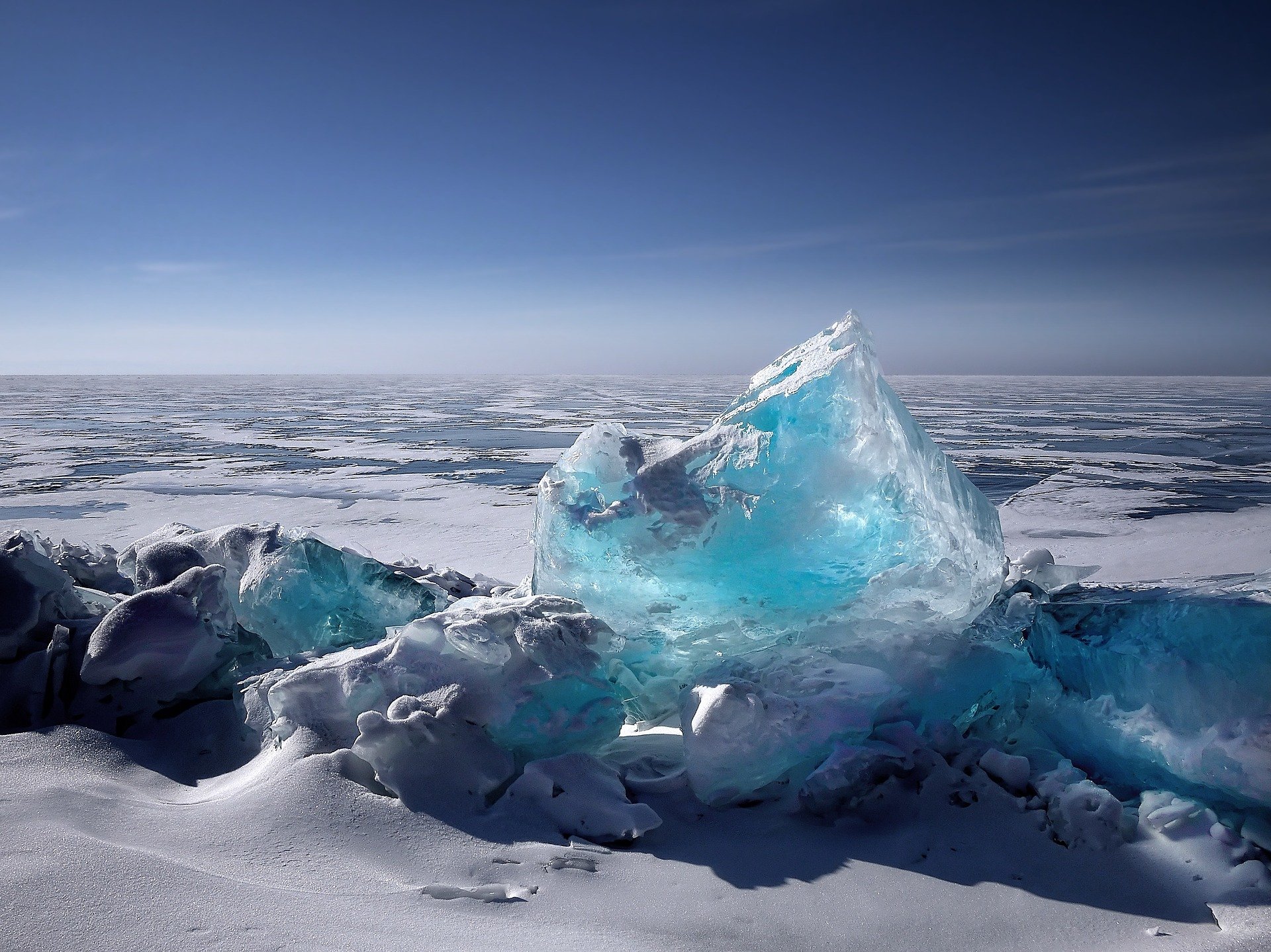 Icebergs | Source: Pixabay