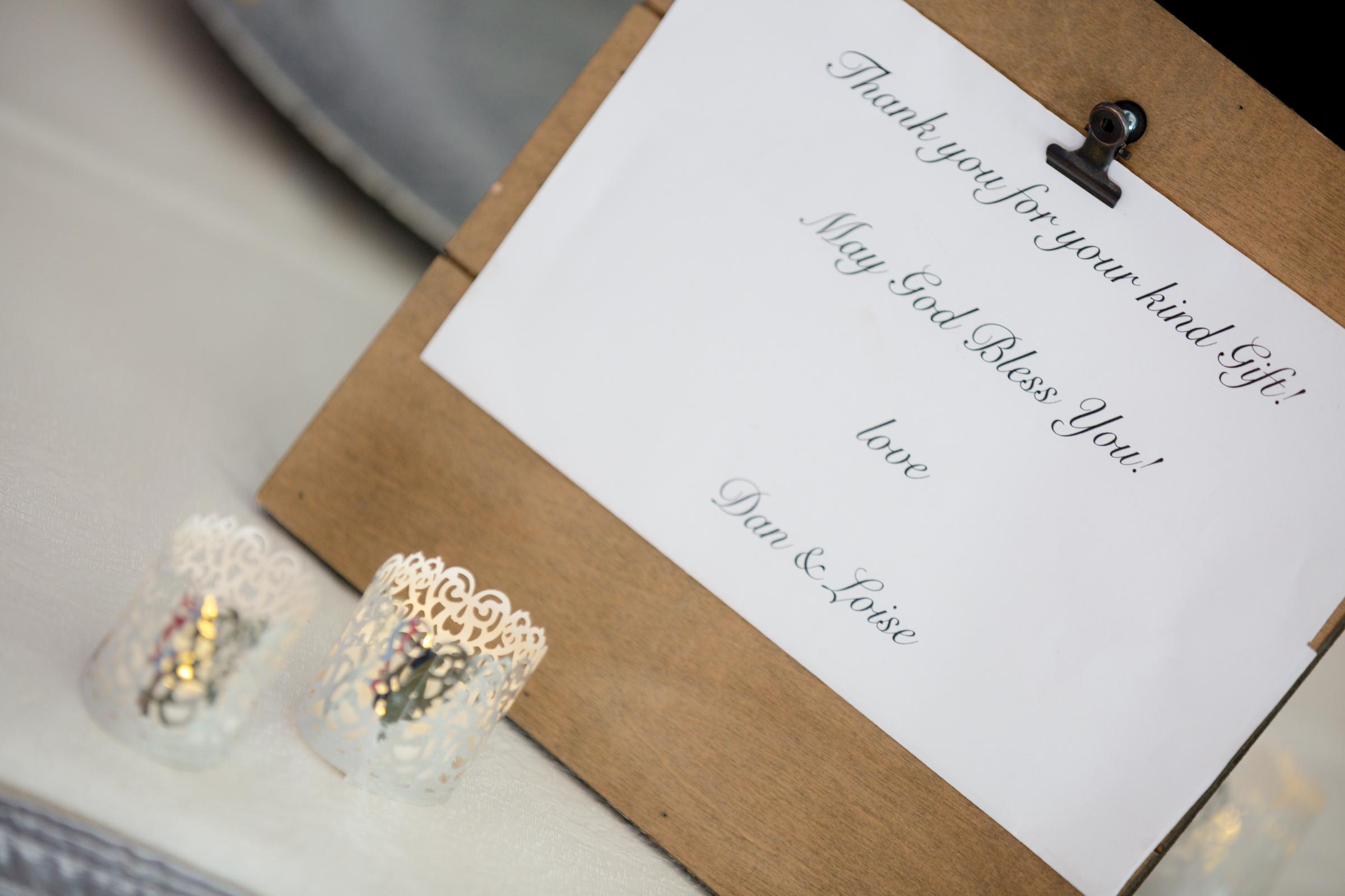 A personal thank you note for a gift received | Source: Shutterstock