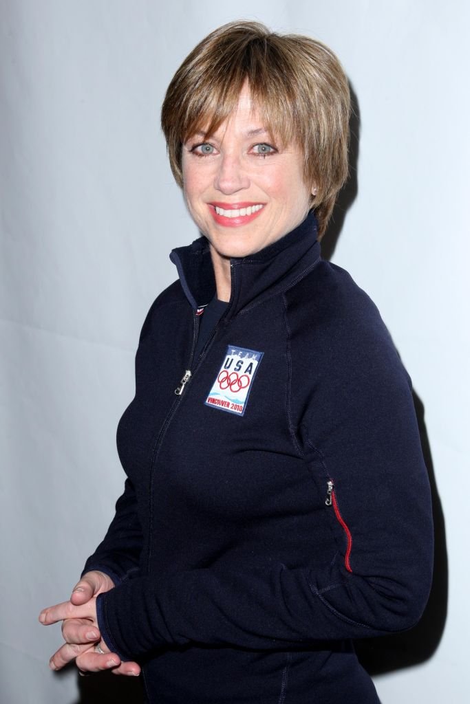 Dorothy Hamill attends The 2010 SKATING WITH THE STARS: A Benefit Gala for FIGURE SKATING IN HARLEM at Wollman Rink on April 5, 2010 | Photo: Getty Images