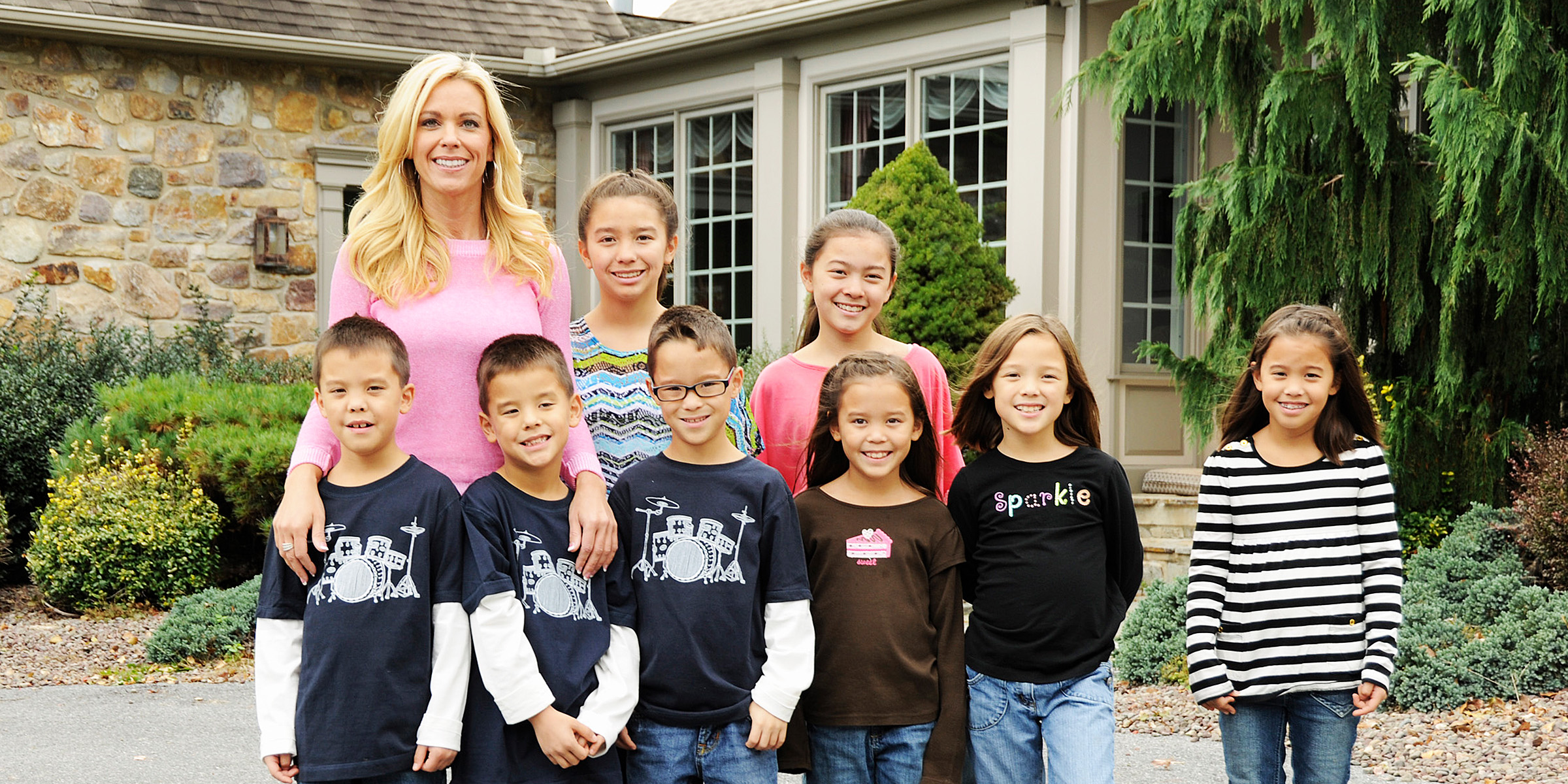 Kate Gosselin and her eight kids | Source: Getty Images