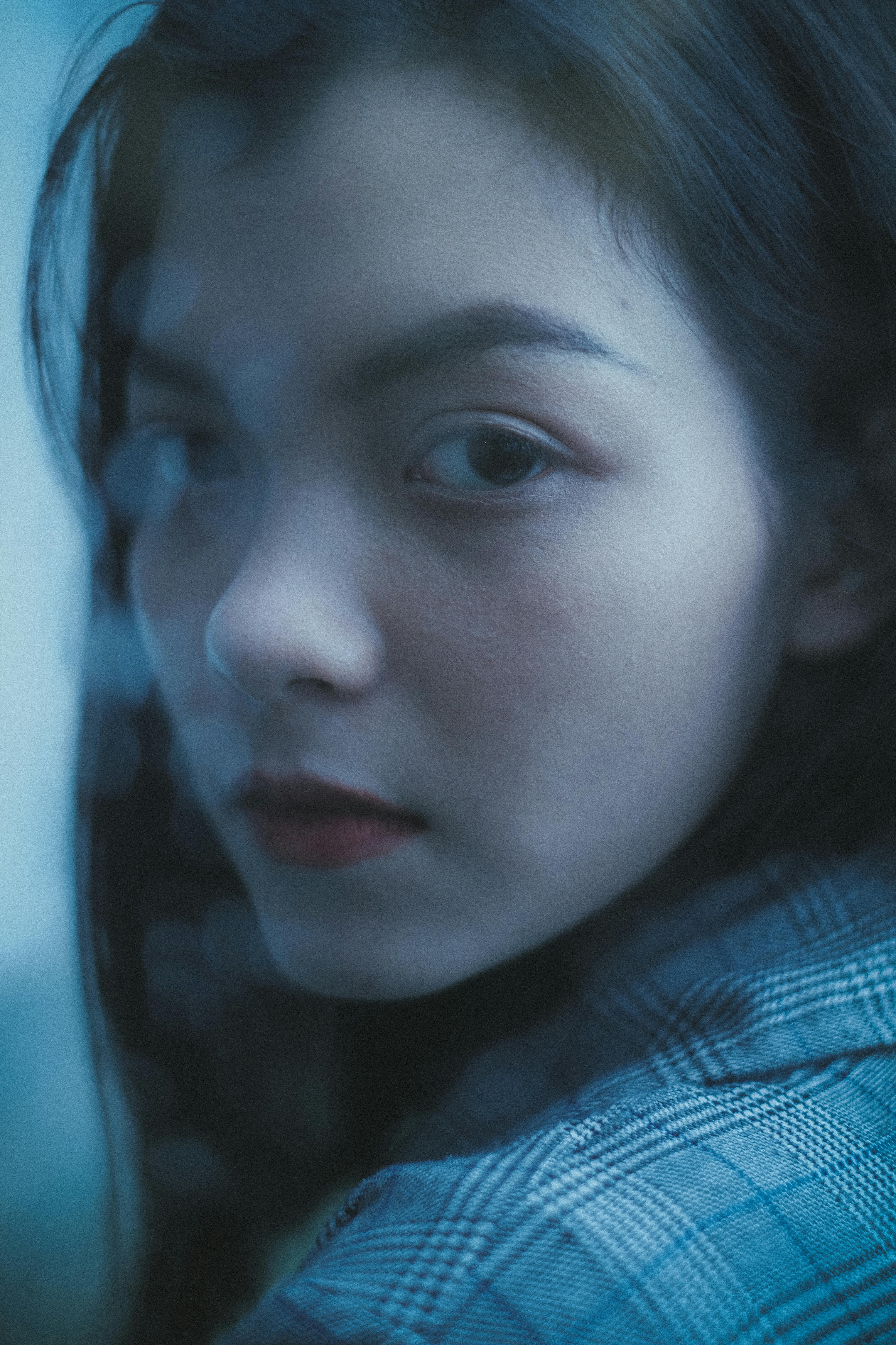 A sad teenage girl | Source: Pexels