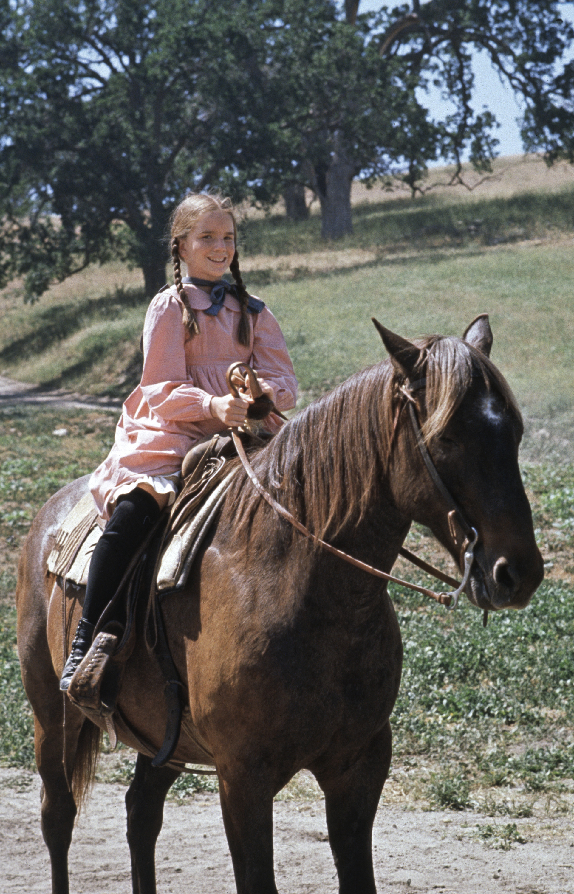 Melissa Gilbert as Laura Elizabeth Ingalls is seen riding a horse in "Little House on the Prairie" | Source: Getty Images