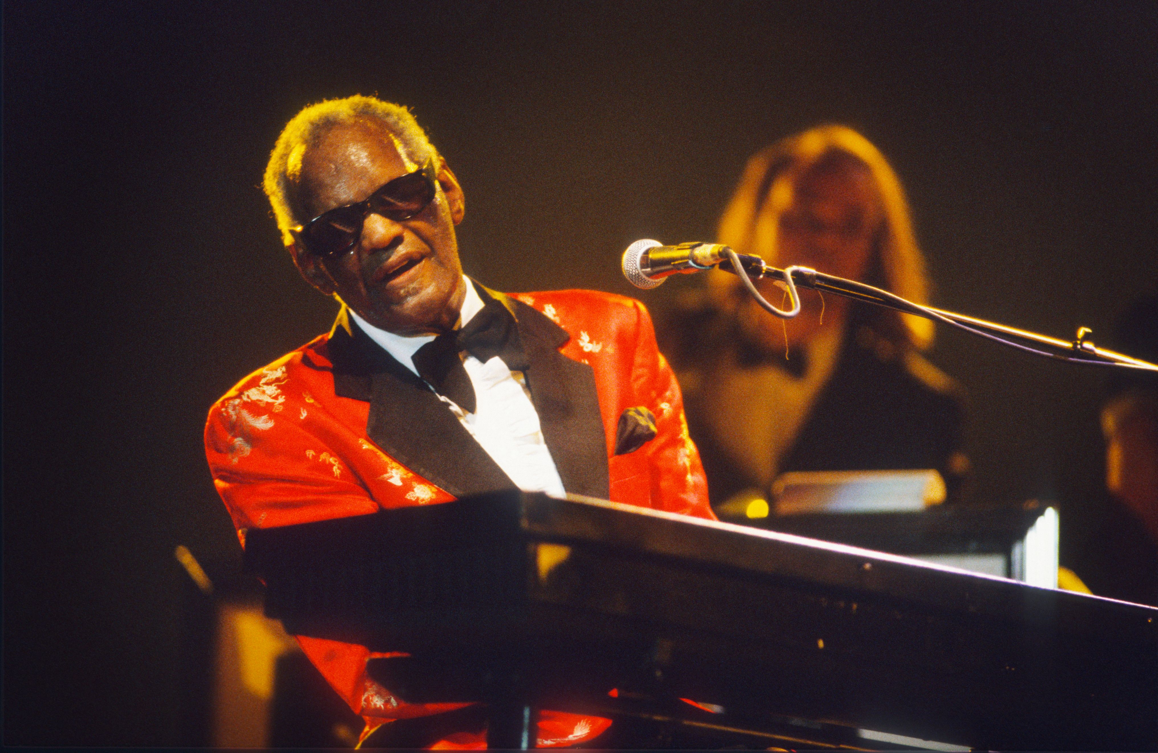 Ray Charles at the Rhythm 'n' Blues Festival in Peer, Belgium on January 07, 1994 | Photo: Gie Knaeps/Getty Images