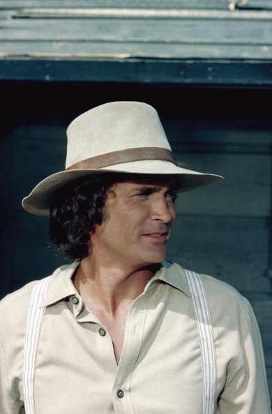 Michael Landon dans le rôle de Charles Philip Ingalls.|Photo : Getty Images