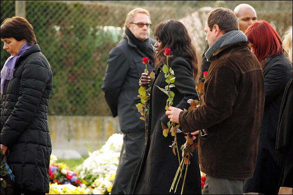Seny aux obsèques de Jacques Villeret | photo : Getty Images