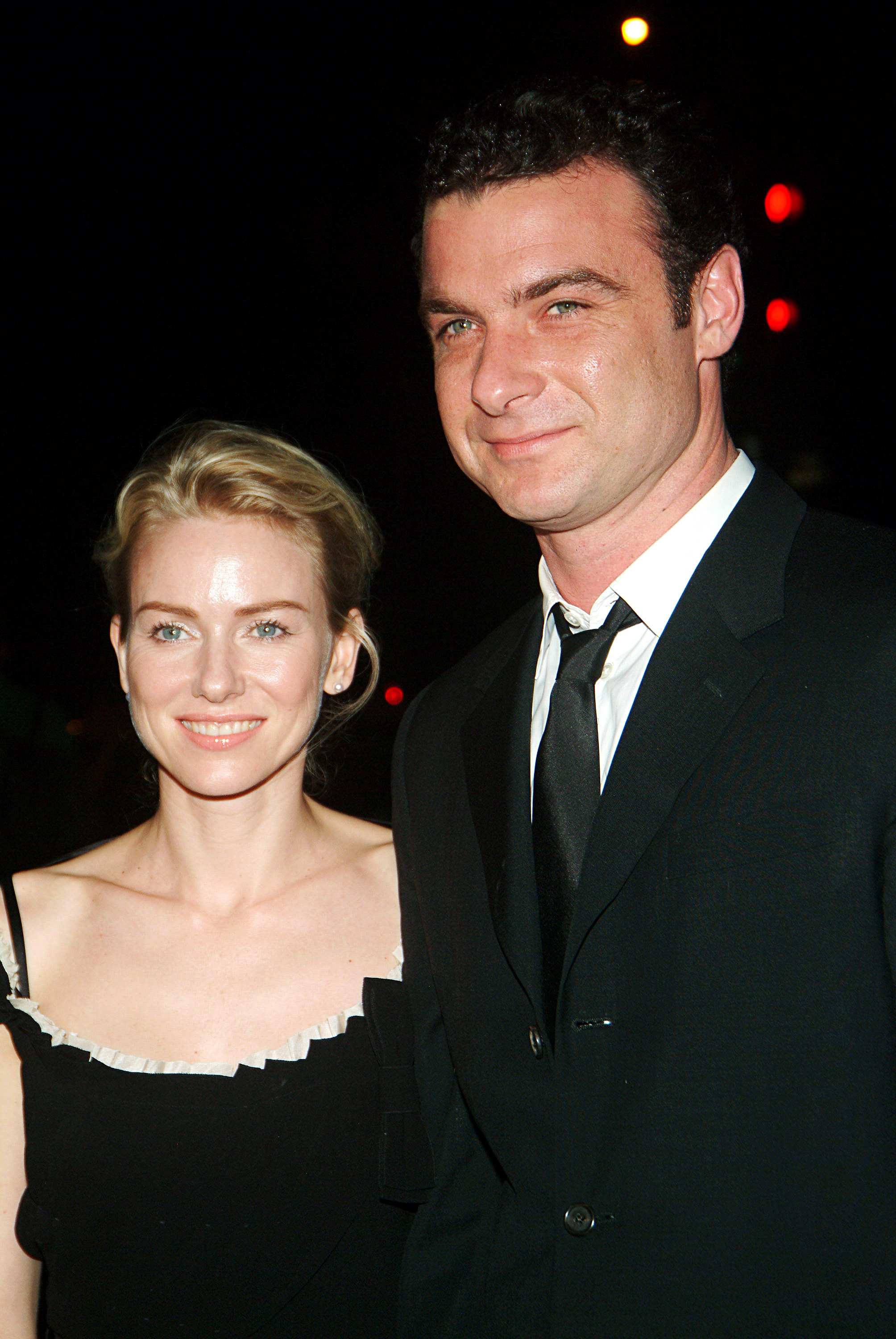 Naomi Watts and Liev Schreiber are spotted at the "Everything is Illuminated" movie premiere in New York City on September 15, 2005 | Source: Getty Images