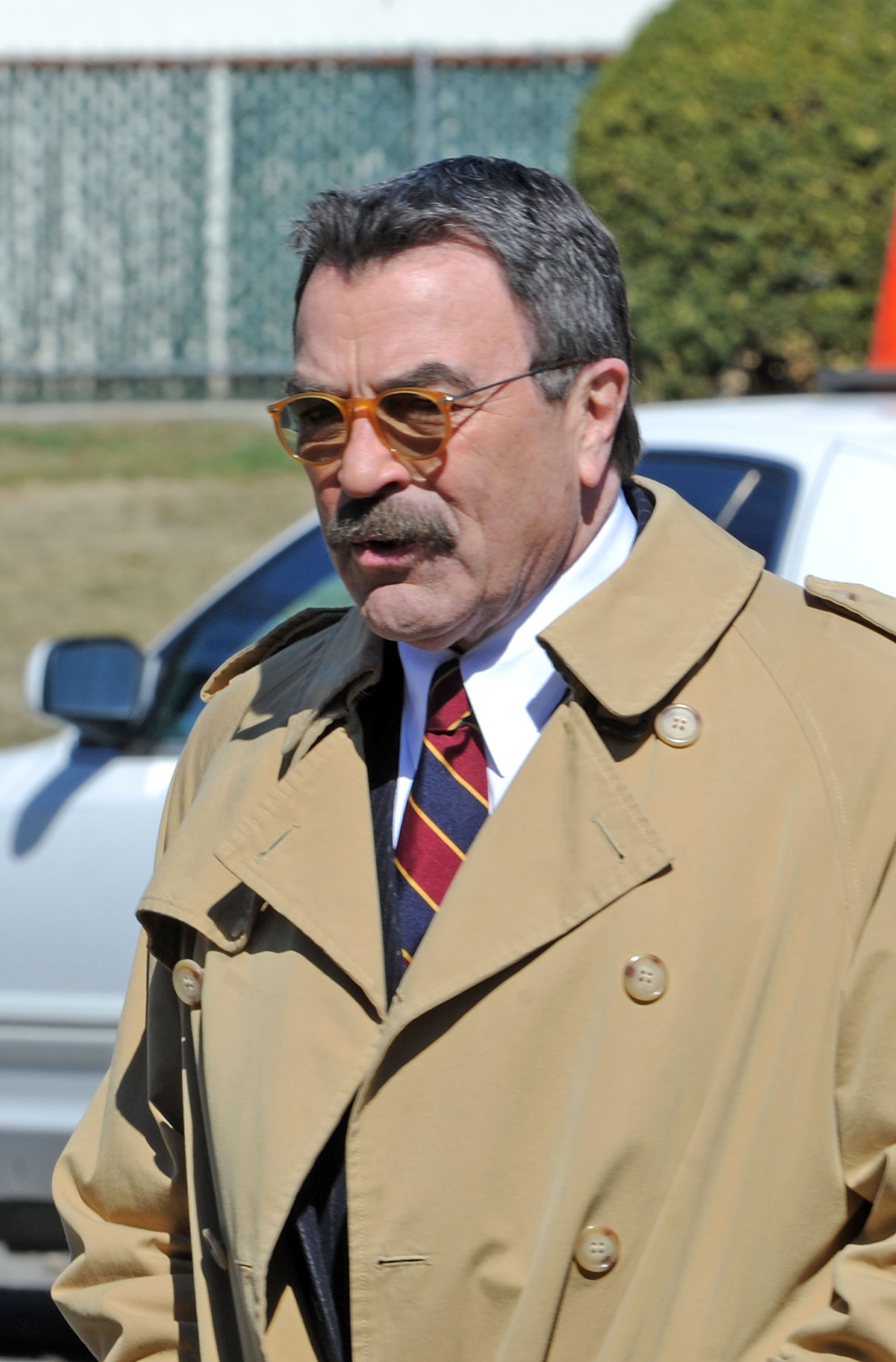  Actor Tom Selleck on the set of "Blue Bloods" on March 21, 2014 in New York City. | Source: Getty Images
