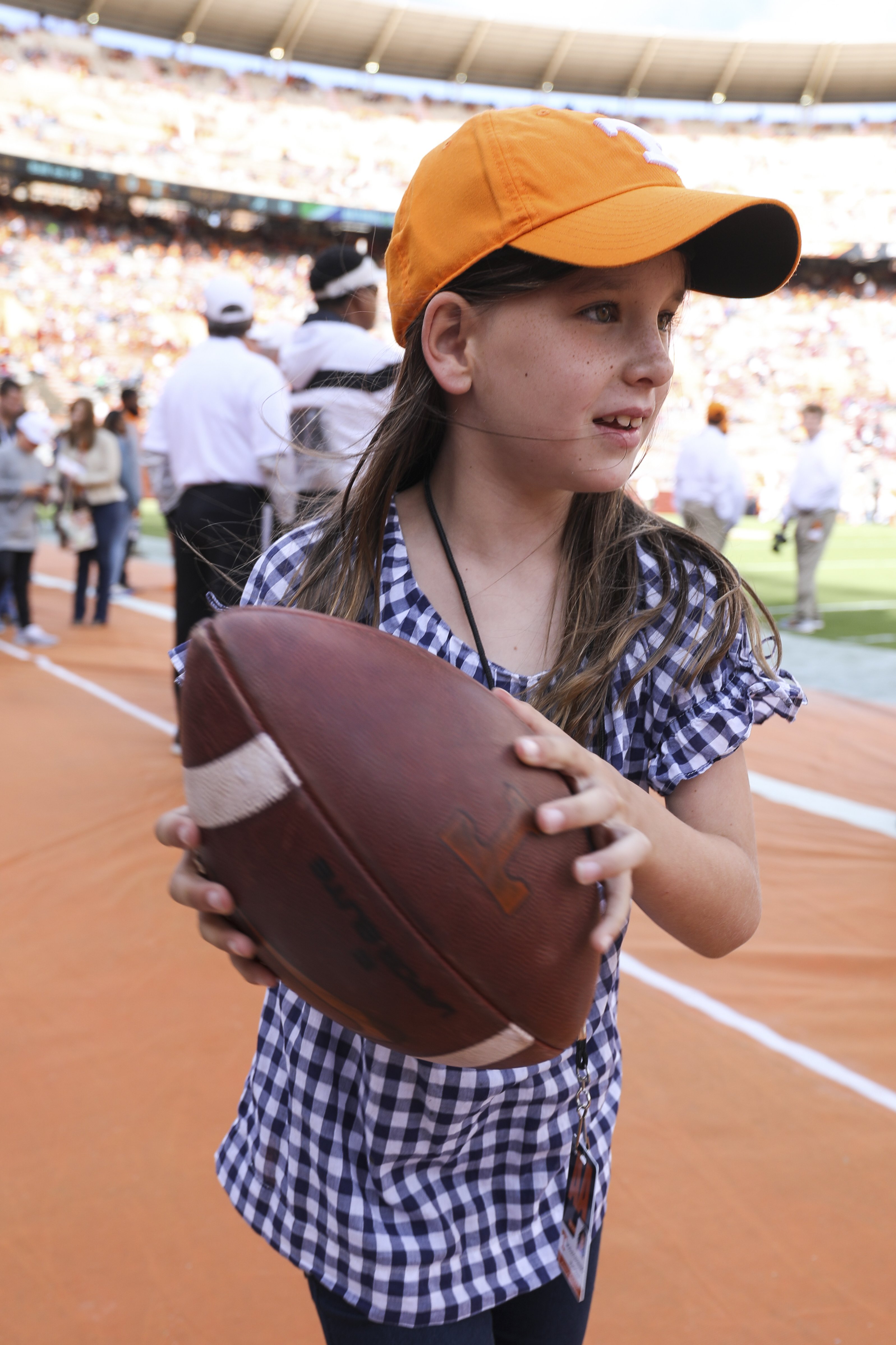 Mosley Manning, daughter of Peyton Manning at Neyland Stadium on October 20, 2018, in Knoxville, Tennessee. | Source: Getty Images