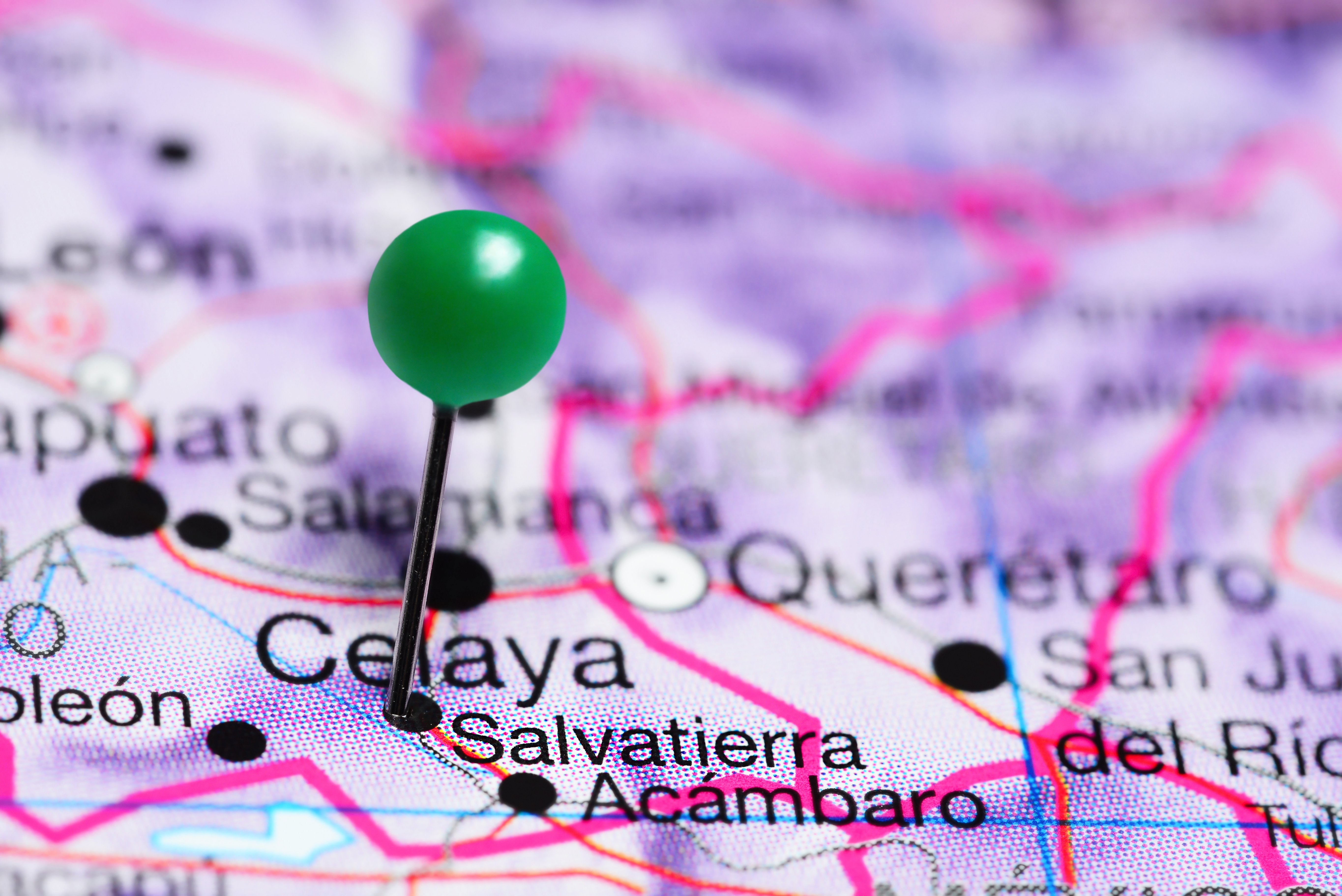 Salvatierra marcado en un mapa de México. | Foto: Shutterstock