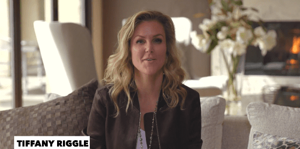 Tiffany Riggle's interview with Sotheby's Home | Photo: YouTube/Sotheby's Home