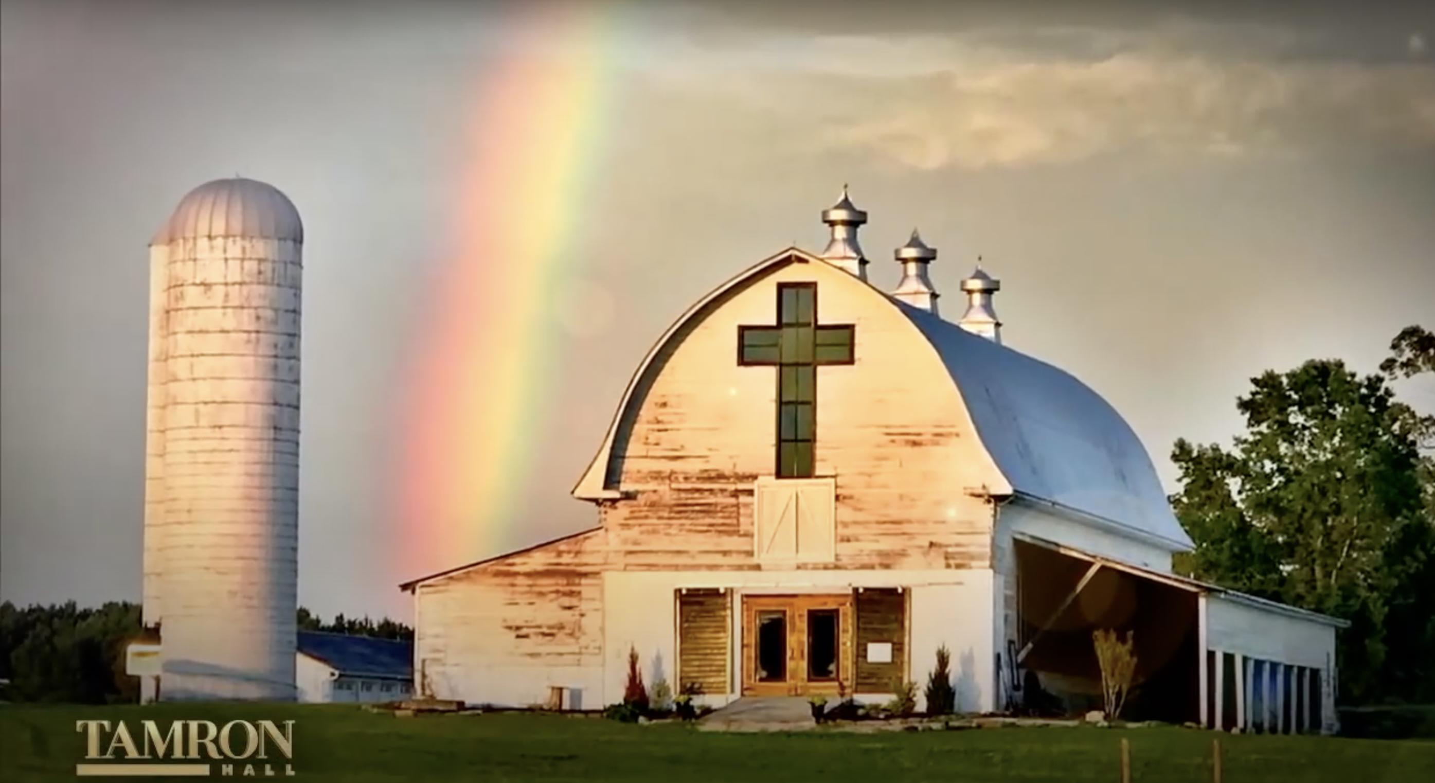 The couple's farm stead | Source: YouTube/TamronHallShow
