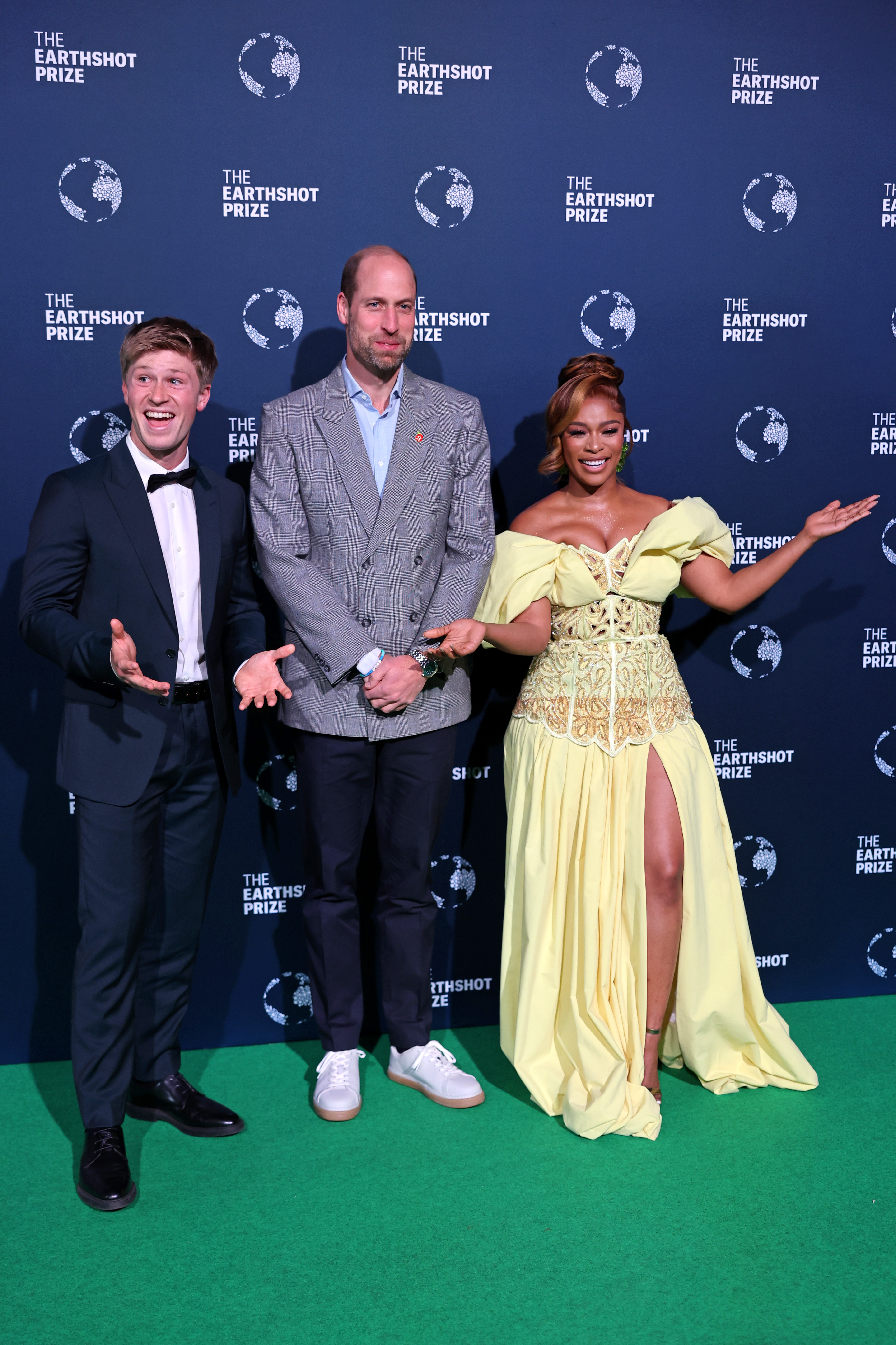 Robert Irwin, Prince William, and Nomzamo Mbatha. | Source: Getty Images