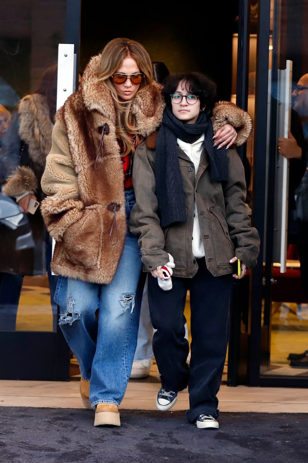 Jennifer Lopez and her daughter spotted out and about in Aspen, Colorado. | Source: Getty Images