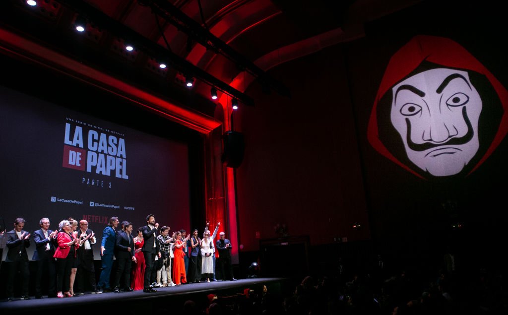 El elenco asiste a la alfombra roja de 'La Casa de papel'.| Fuente: Getty Images El elenco asiste a la alfombra roja de 'La Casa de papel'.| Fuente: Getty Images