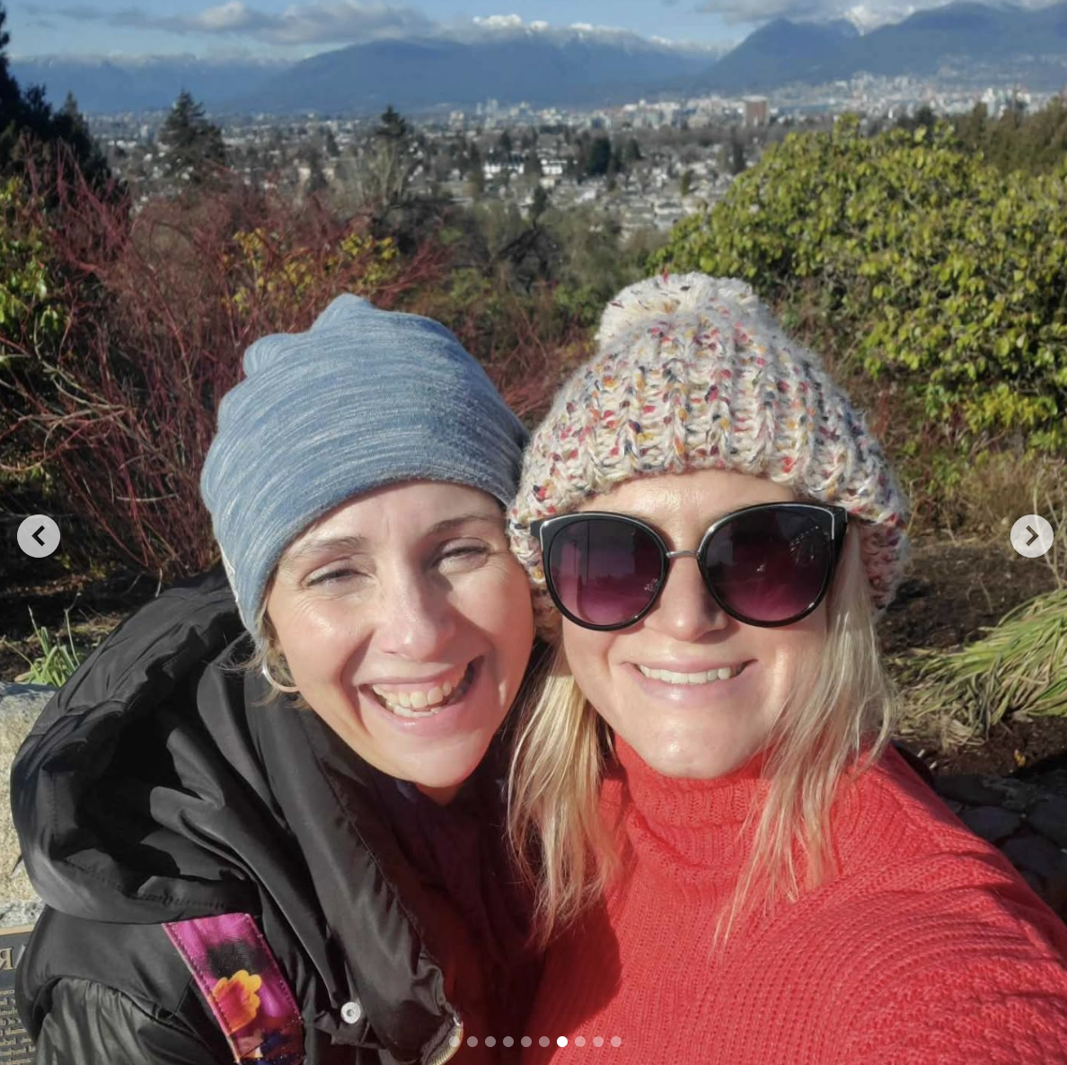 Heather Dotto and Jen Darbellay pose for a selfie, dated April 30, 2025 | Source: Instagram/heather_dot_oh