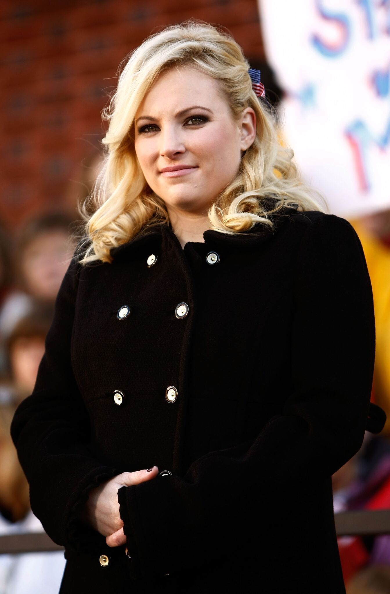 Meghan McCain, daughter of Republican presidential nominee Sen. John McCain (R-AZ), attends a campaign rally at Defiance Junior High School October 30, 2008 | Photo: Getty Images
