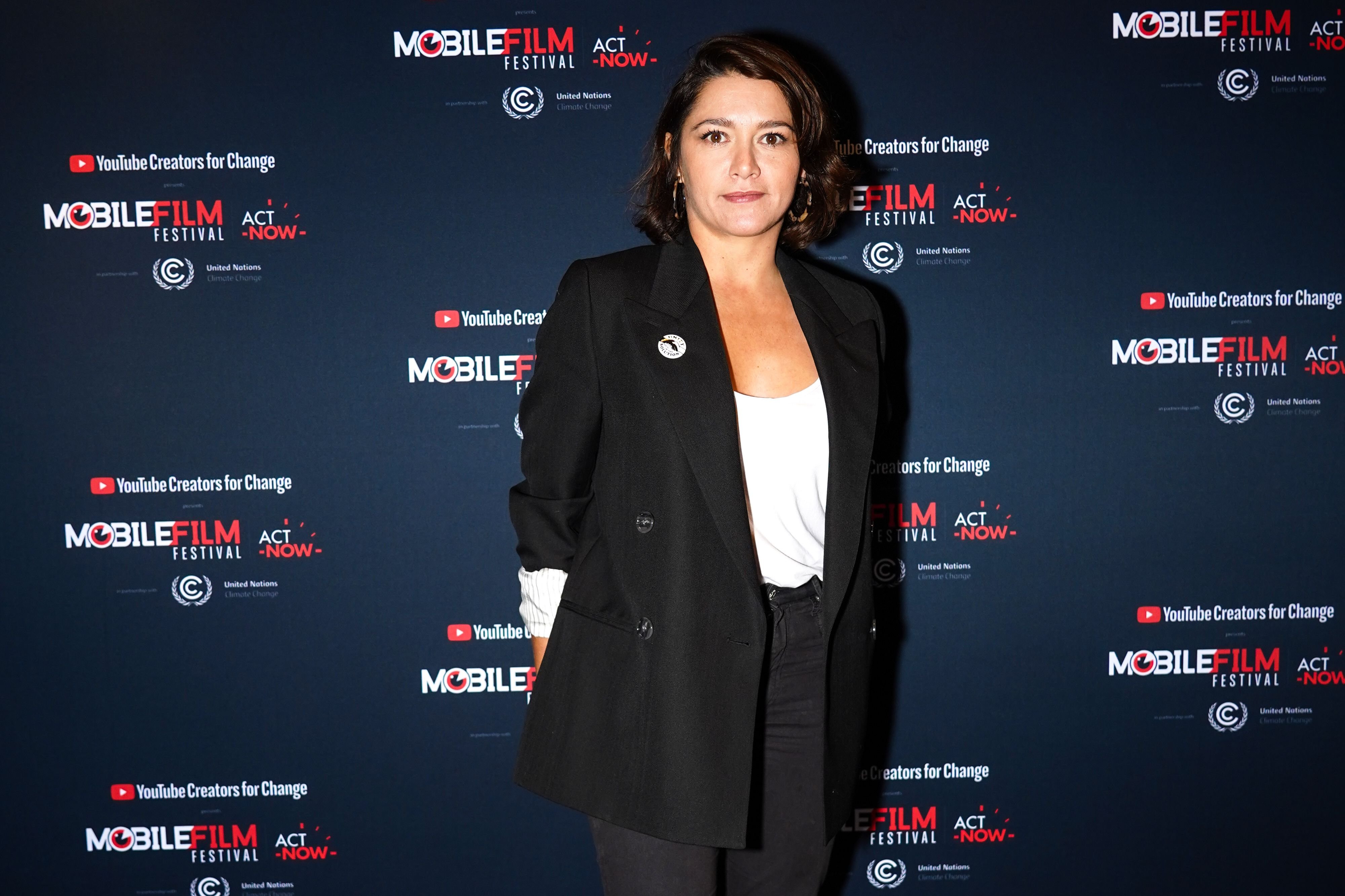 L'actrice Emma de Caunes à la bibliothèque Mk2 à Paris, le 03 décembre 2019 à Paris, France. | Photo : Getty Images
