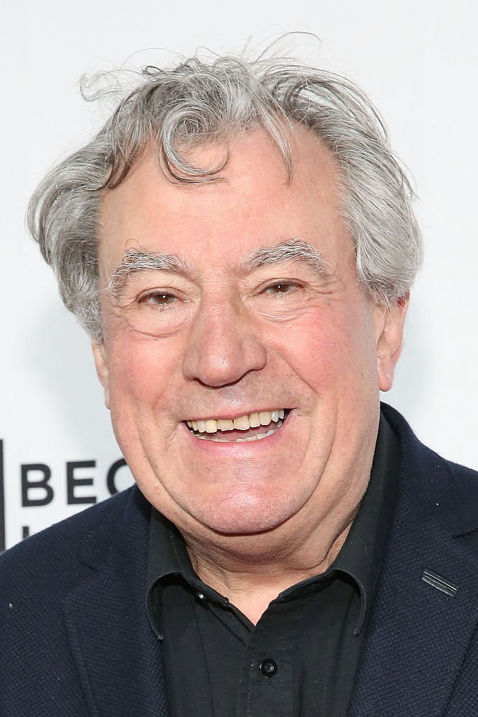Terry Jones assiste à la projection spéciale Narrative : "Monty Python And The Holy Grail" pendant le Festival du film de Tribeca 2015 au Beacon Theatre le 24 avril 2015 à New York. | Photo : Getty Images Terry Jones assiste à la projection spéciale Narrative : "Monty Python And The Holy Grail" pendant le Festival du film de Tribeca 2015 au Beacon Theatre le 24 avril 2015 à New York. | Photo : Getty Images