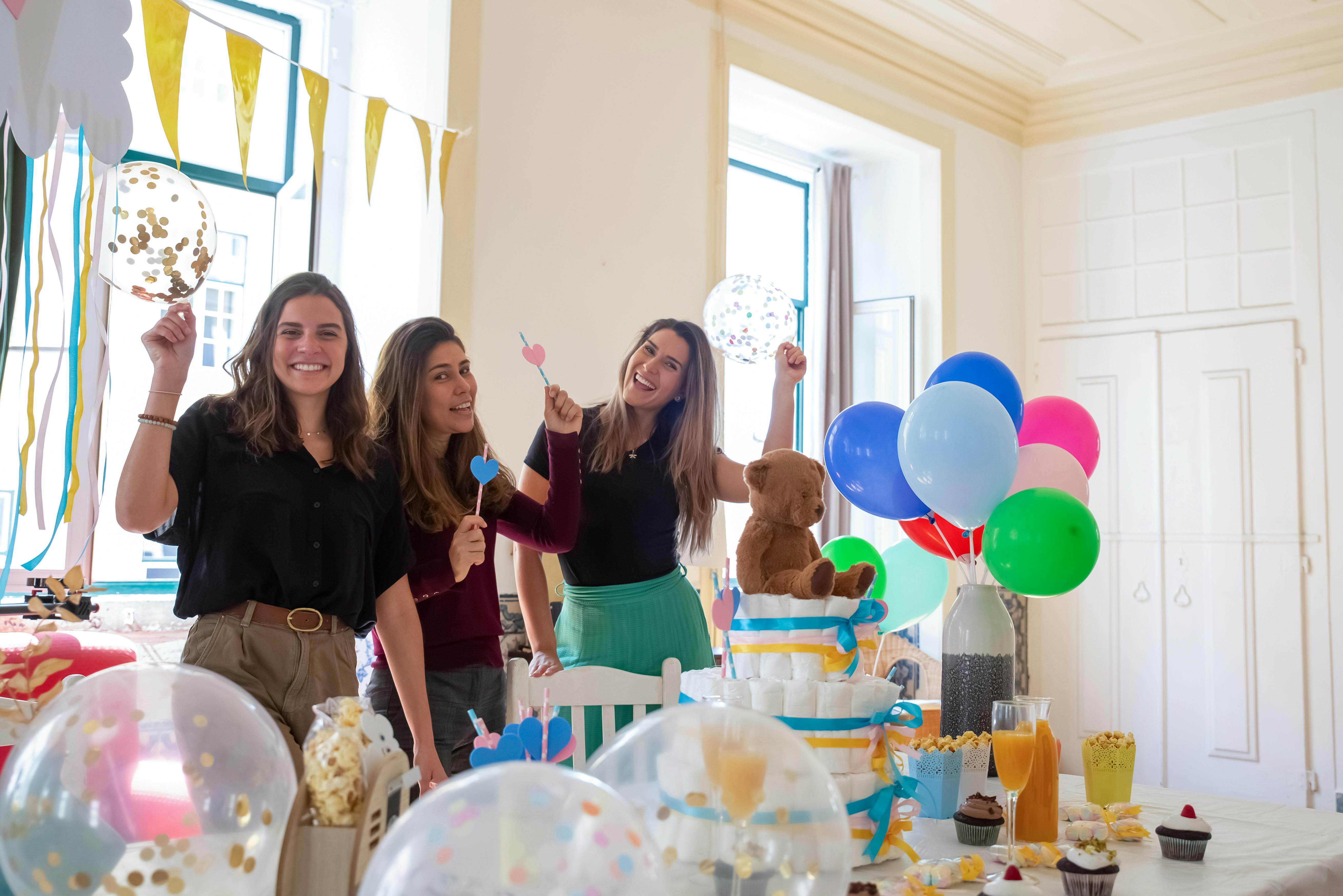 Friends at a baby shower | Source: Pexels