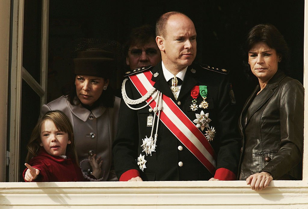 Le prince Ernst August de Hanovre entouré de sa famille | photo : Getty Images