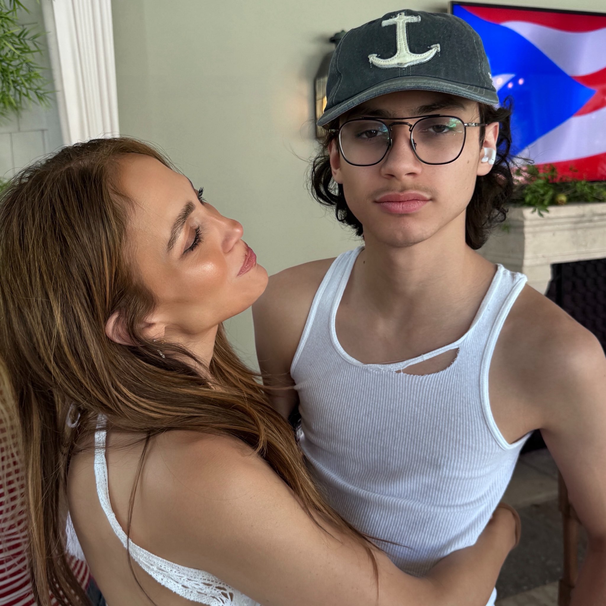 Jennifer Lopez and Maximilian David Muñiz, from a post dated May 26, 2026 | Source: X/JLo