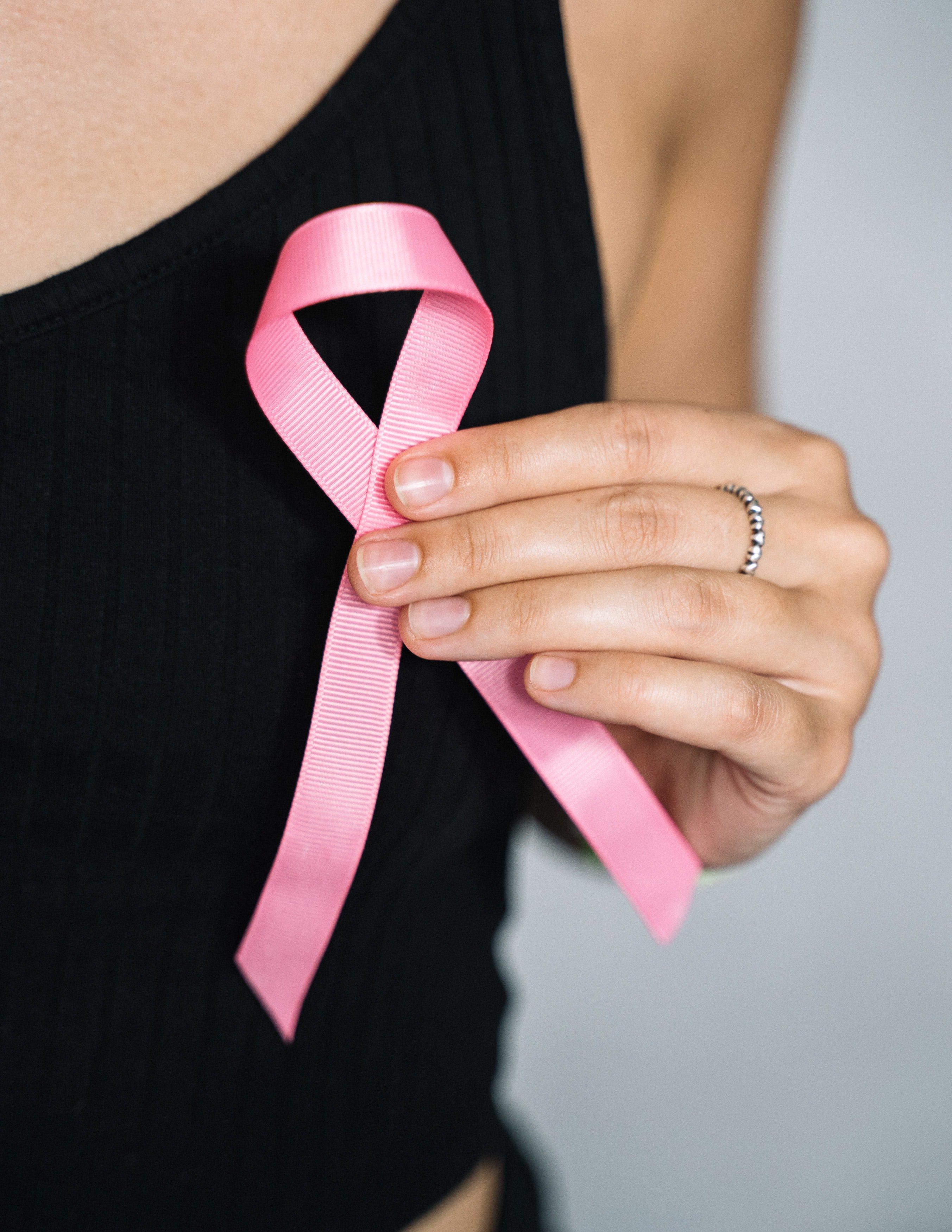 A cancer ribbon | Source: Pexels