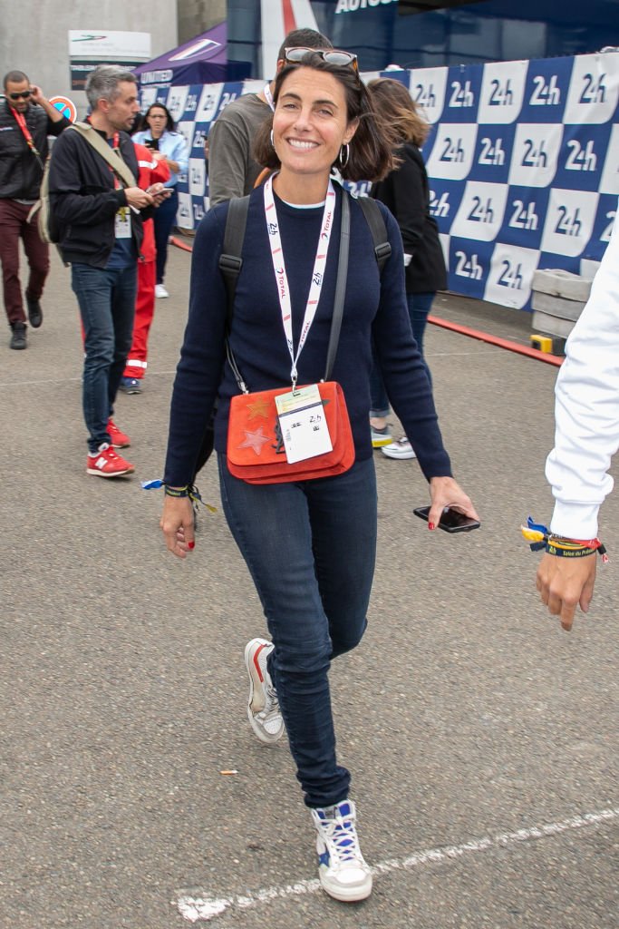 Alessandra Sublet assiste à la course des 24 heures du Mans le 15 juin 2019 au Mans, en France. | Photo : Getty Images